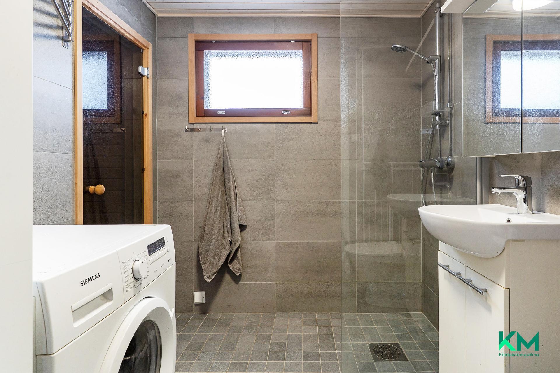 Kenttäpolku 1, Suorama, Kangasala