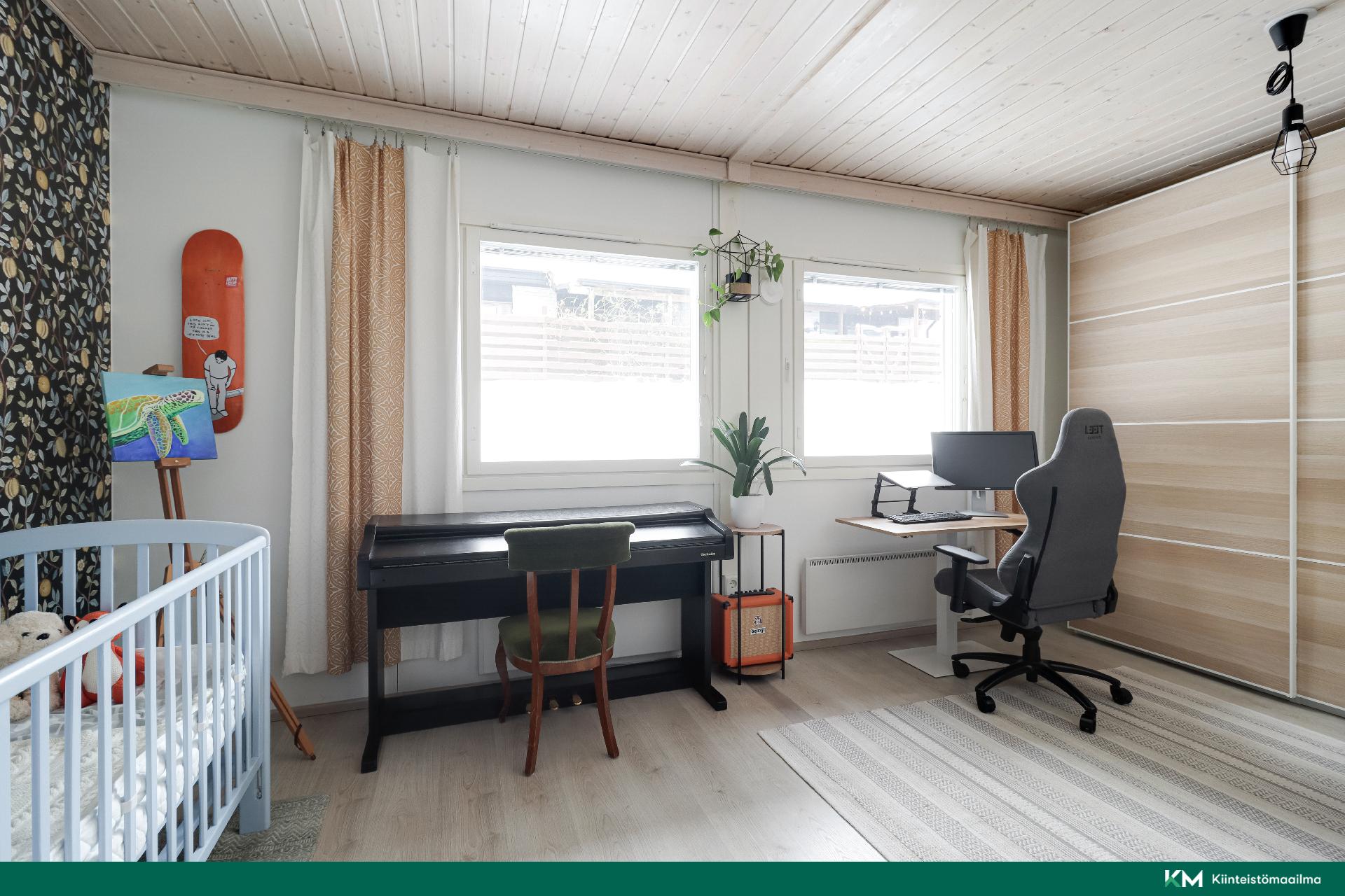 Rajatie 24, Vaarala, Vantaa