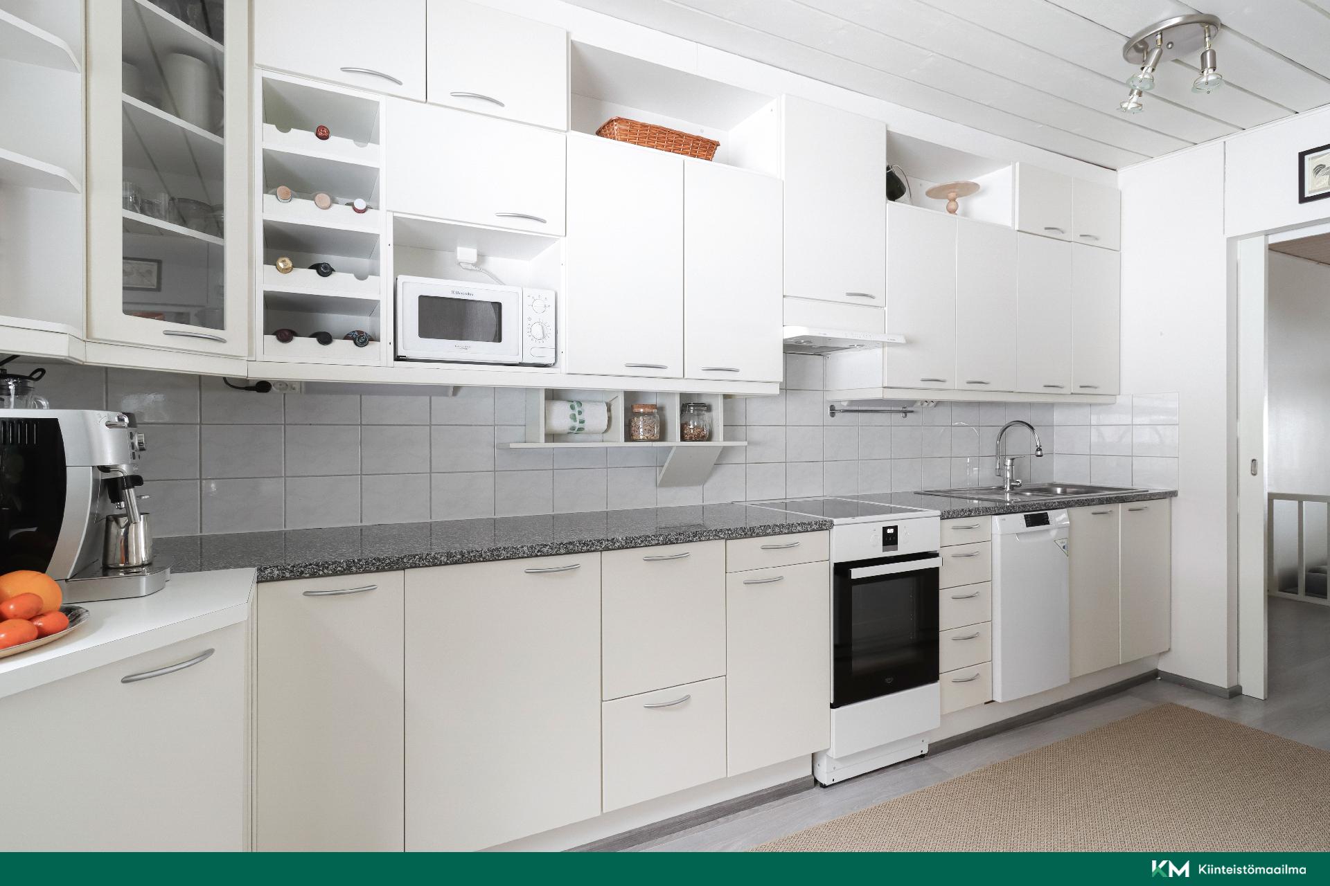 Rajatie 24, Vaarala, Vantaa