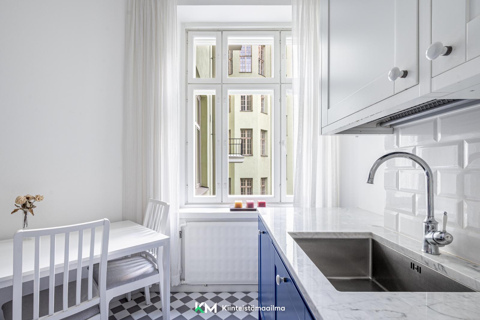 Vironkatu 11, Kruununhaka, Helsinki