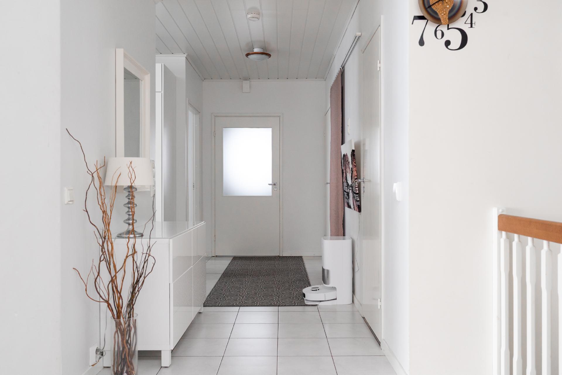 Yläkerta käytävä