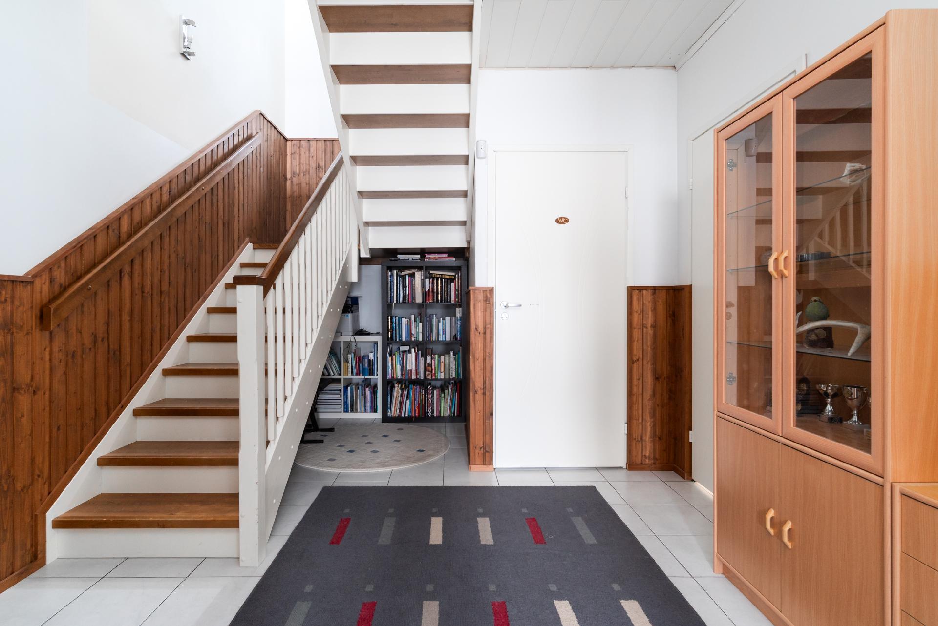 Kotasavuntie 5, Kaunisharju, Jyväskylä