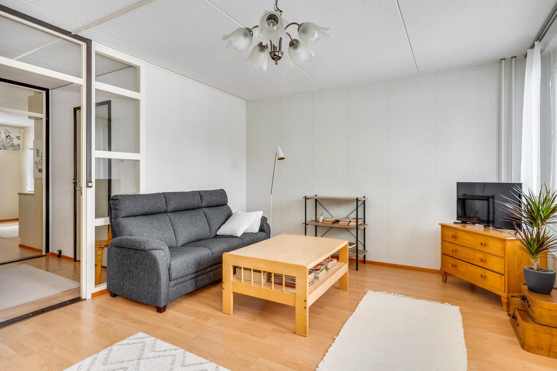 Porrassalmenkuja 6, Lentävänniemi, Tampere