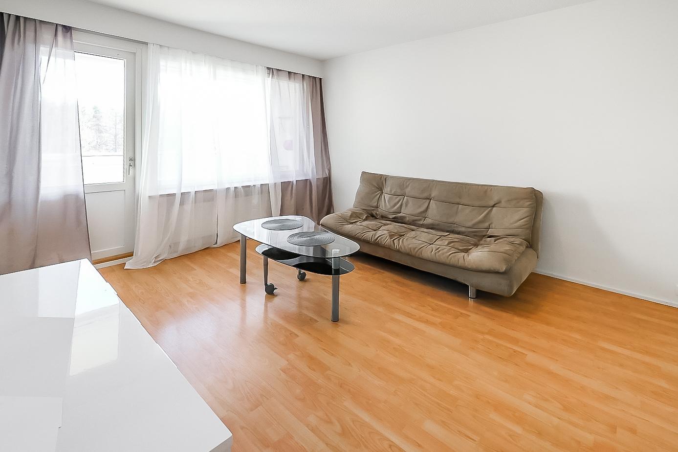 Kalteentie 4, Suurmetsä, Helsinki