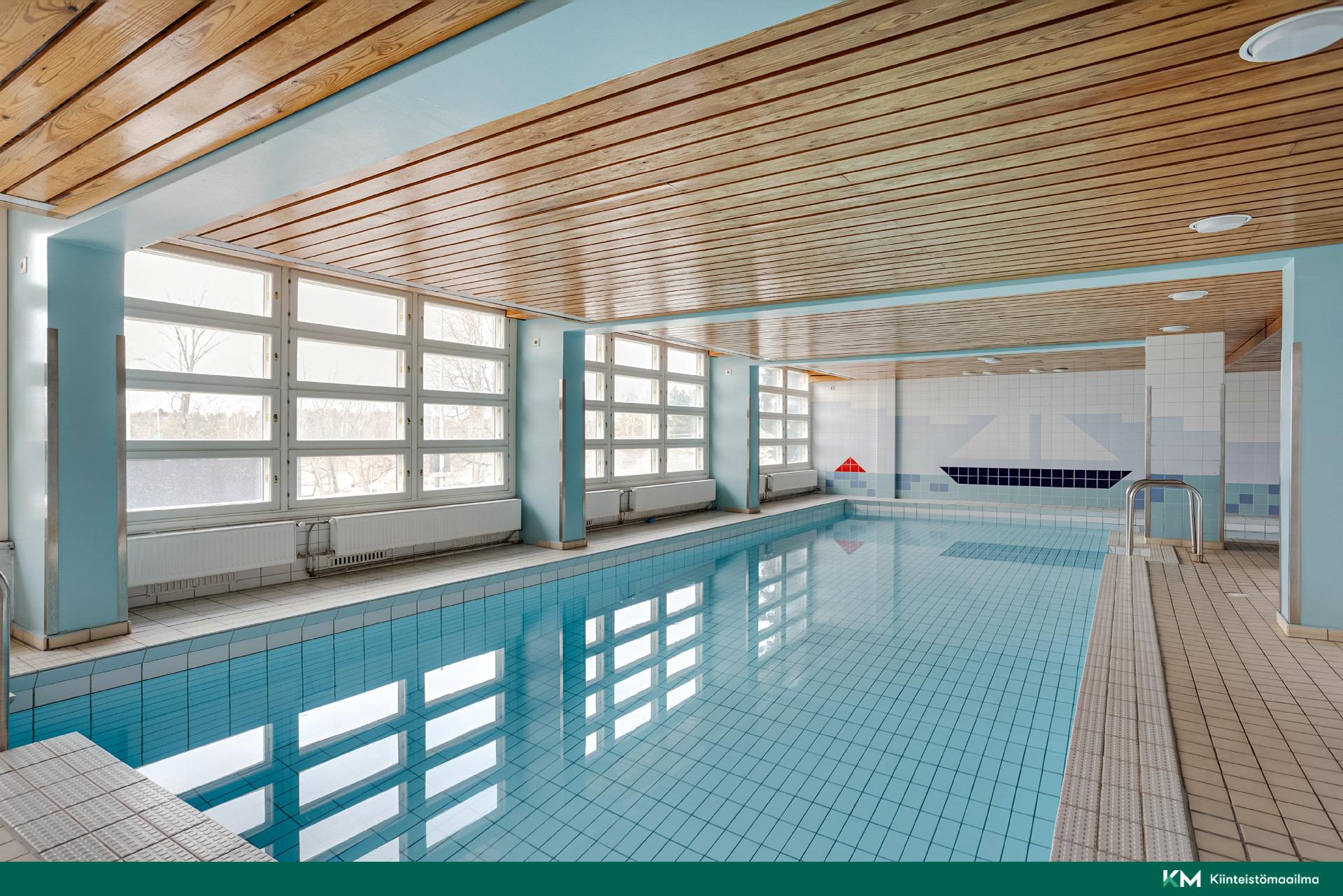 Ristiaallokkonkatu 4, Kivenlahti, Espoo