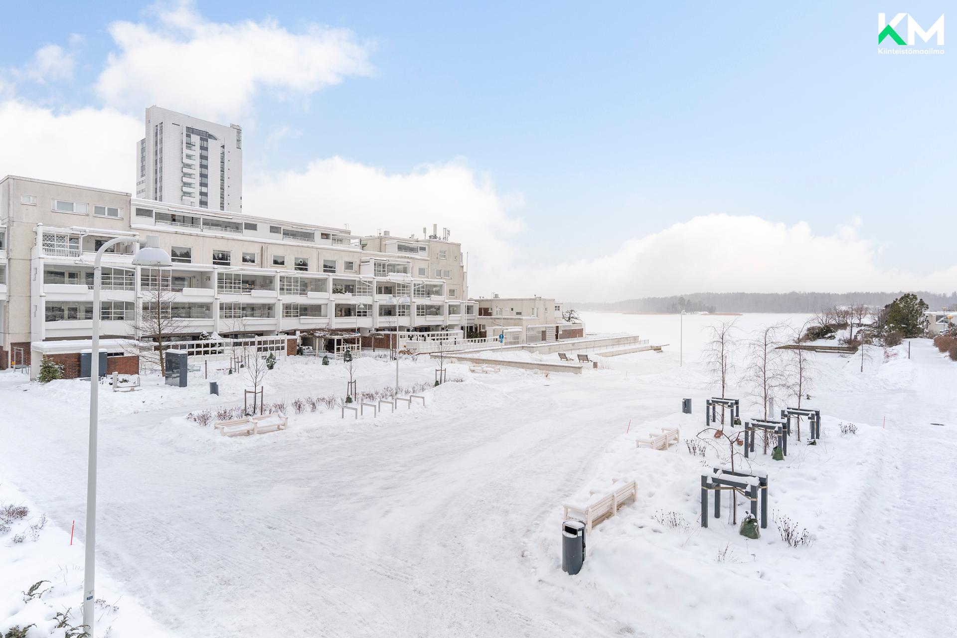 Merivalkama 12, Kivenlahti, Espoo