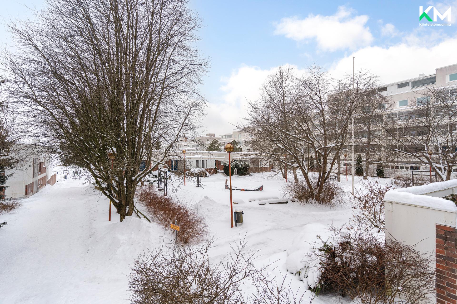 Merivalkama 12, Kivenlahti, Espoo