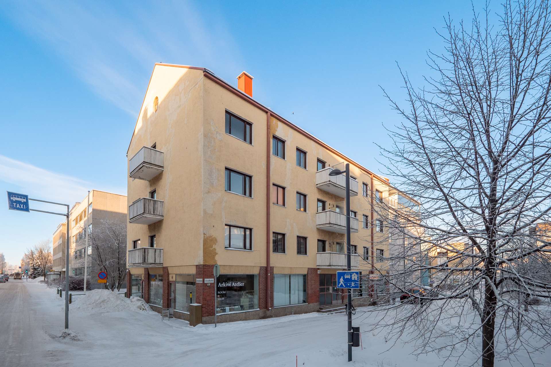 Uusikatu 8, Keskusta, Oulu