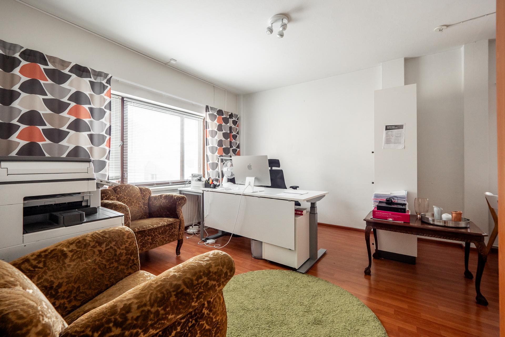 Uusikatu 8, Keskusta, Oulu