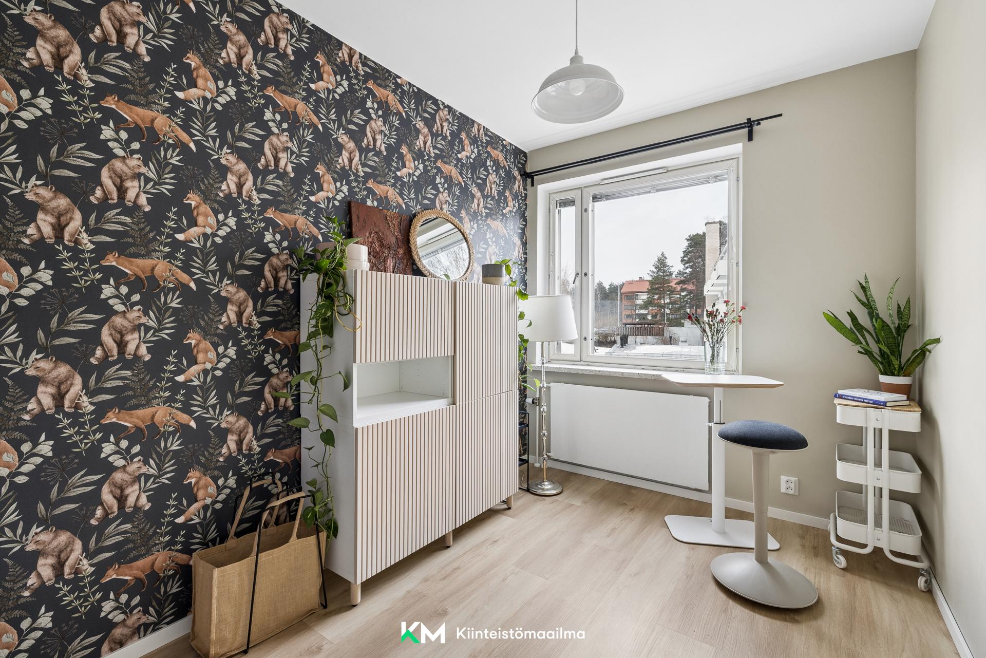 Orapihlajatie 10, Etelä-Haaga, Helsinki