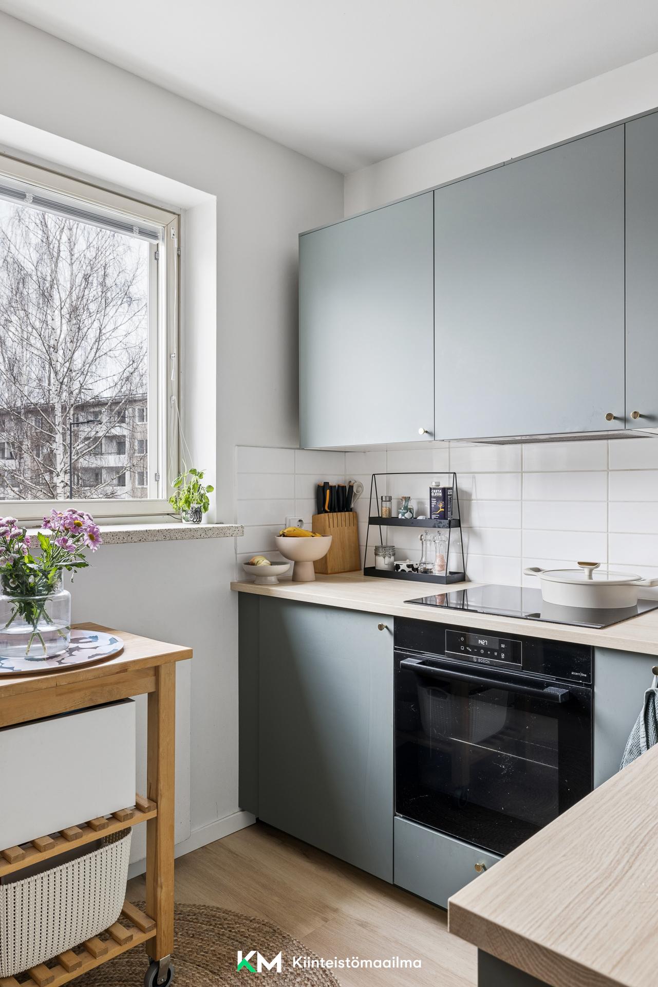 Orapihlajatie 10, Etelä-Haaga, Helsinki