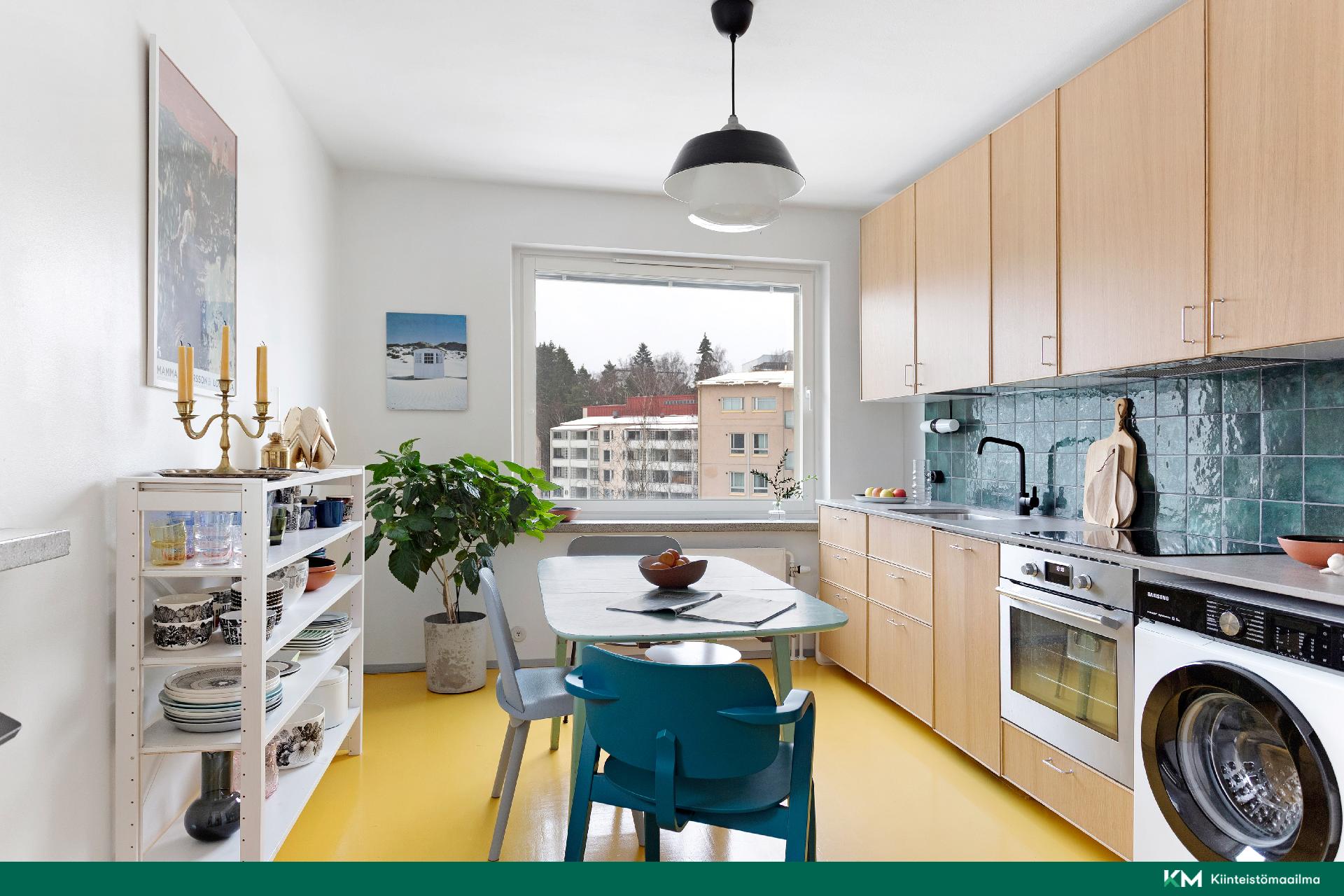 Rakuunantie 18, Munkkiniemi, Helsinki