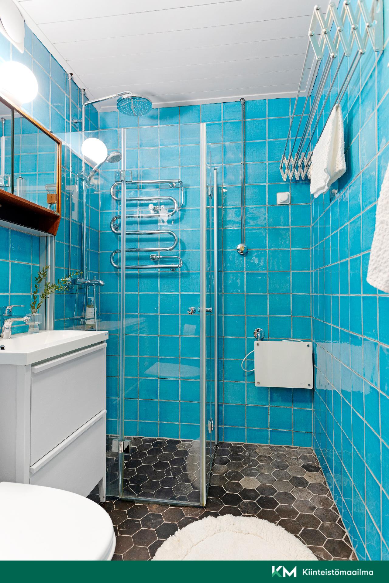 Rakuunantie 18, Munkkiniemi, Helsinki