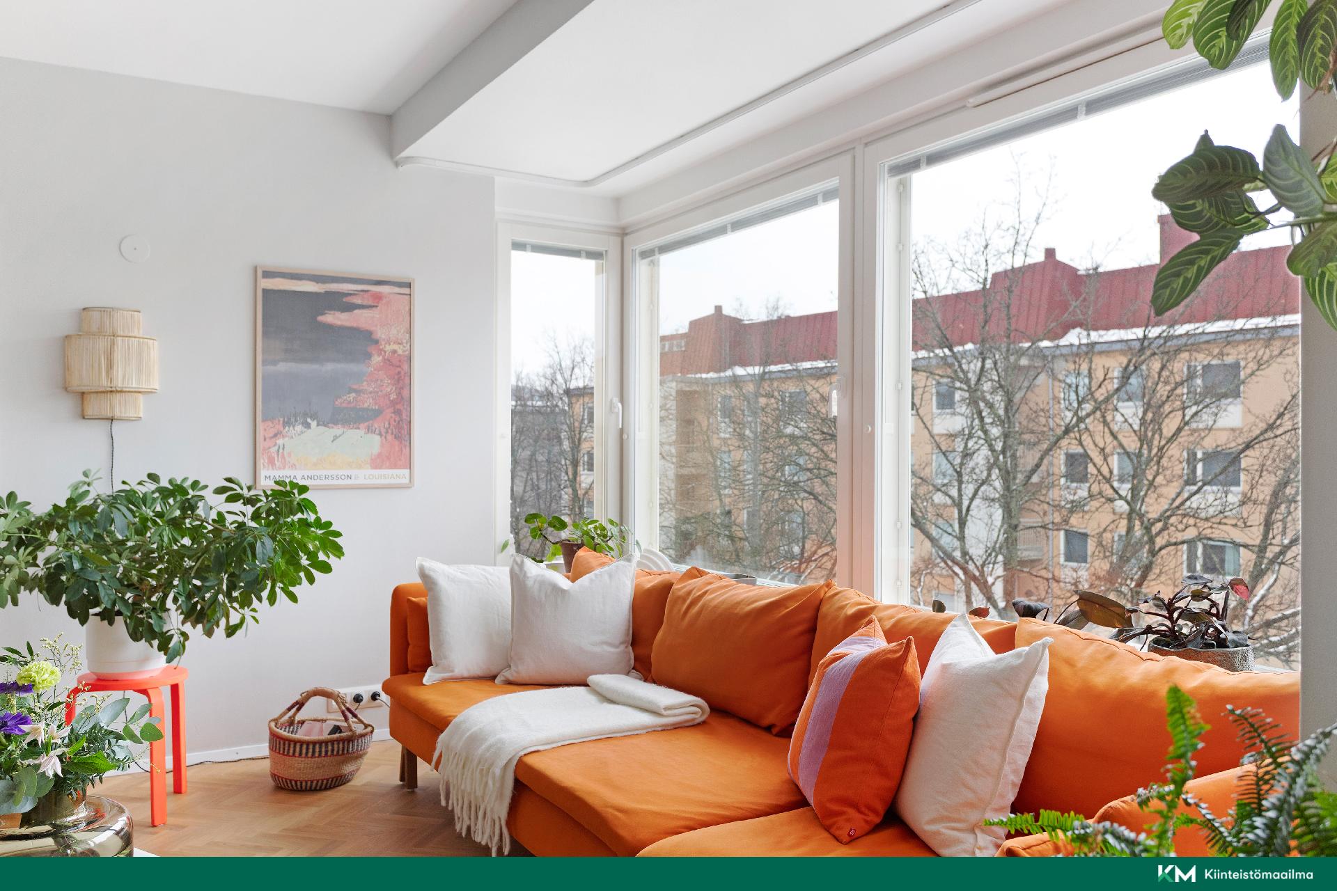 Rakuunantie 18, Munkkiniemi, Helsinki