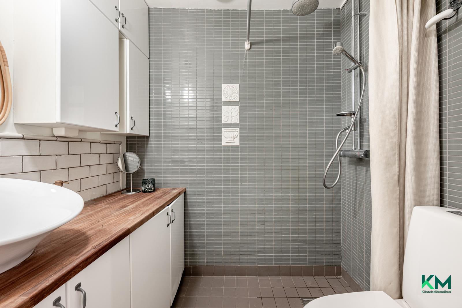 Neitsytpolku 2b, Ullanlinna, Helsinki