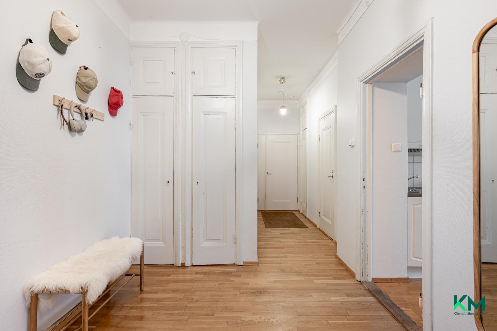 Neitsytpolku 2b, Ullanlinna, Helsinki