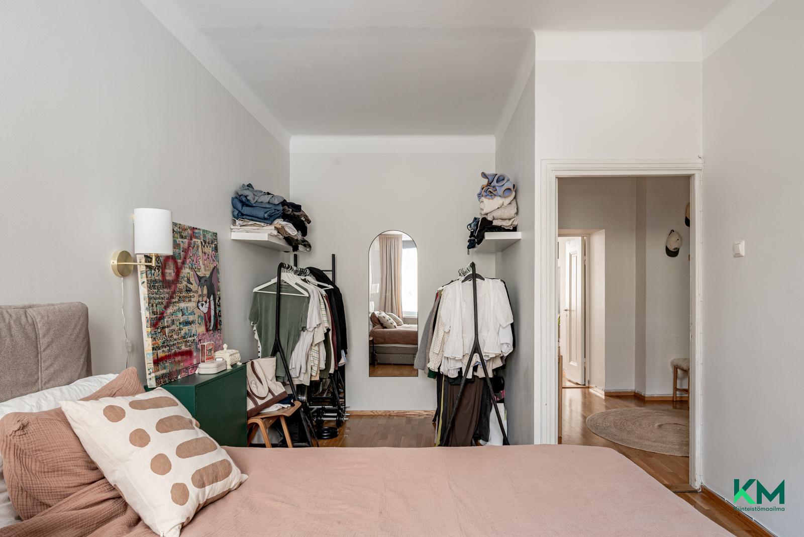 Neitsytpolku 2b, Ullanlinna, Helsinki