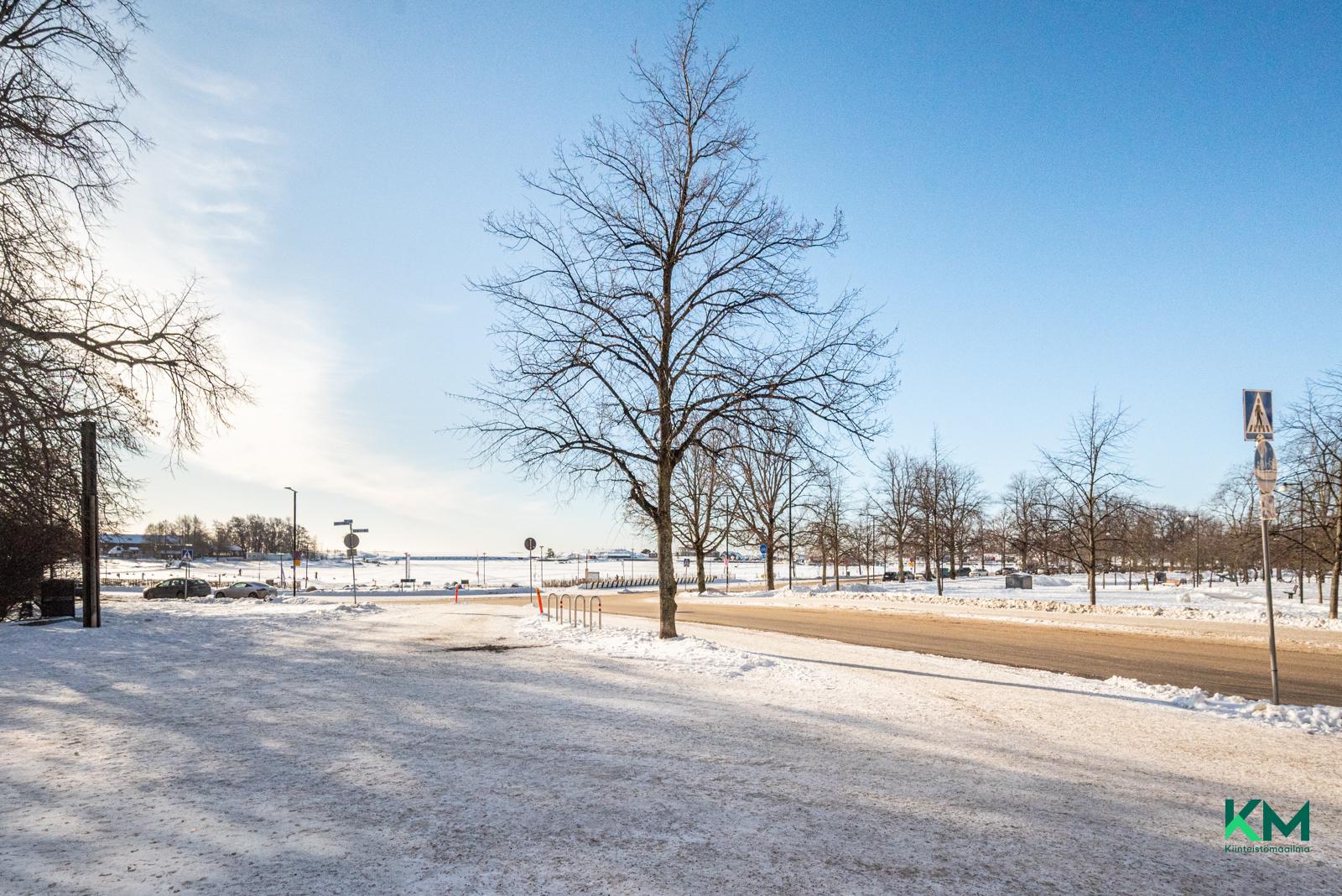 Neitsytpolku 2b, Ullanlinna, Helsinki