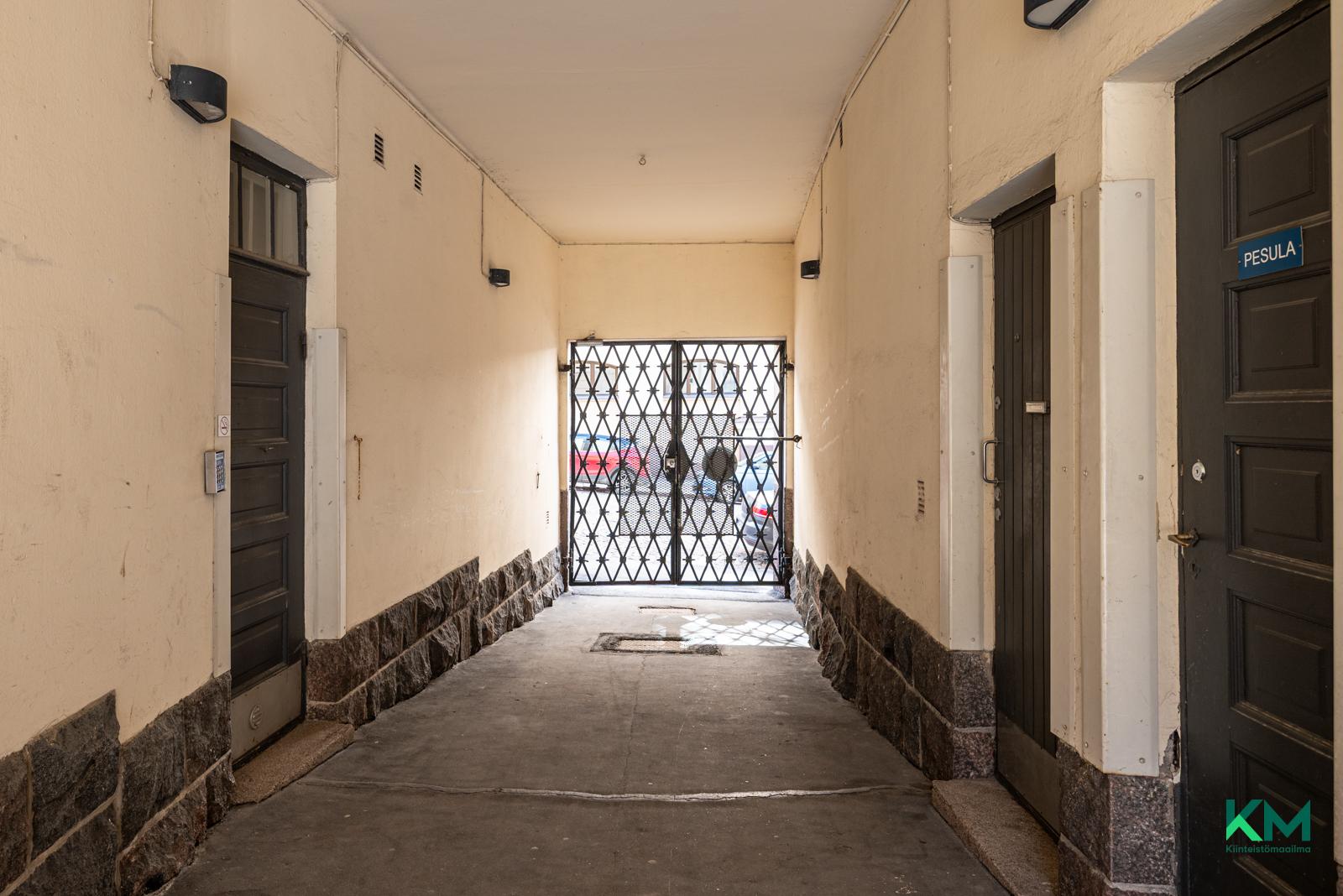 Apollonkatu 4, Etu-Töölö, Helsinki