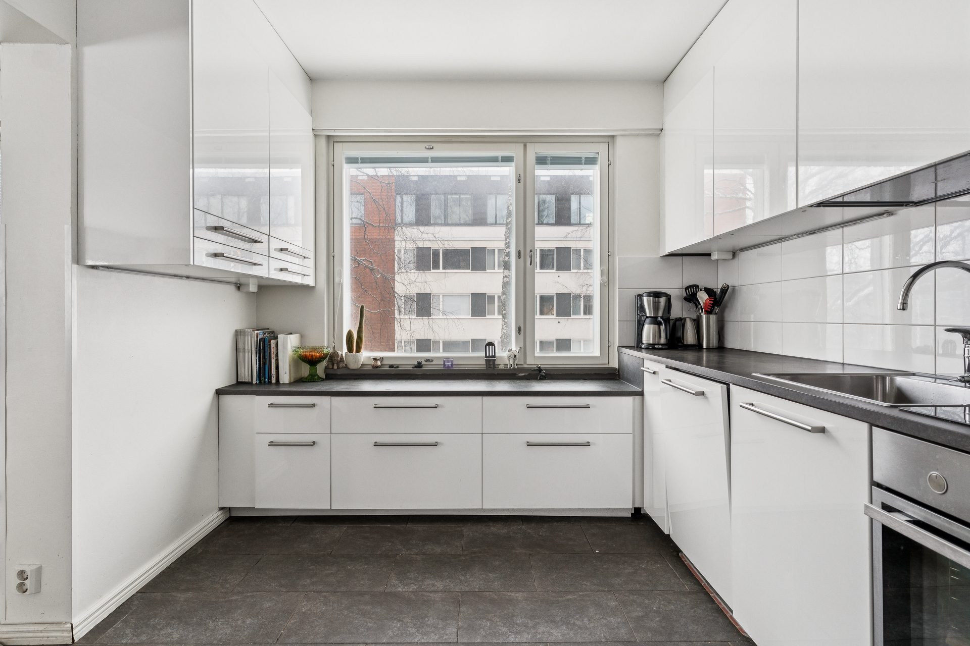 Katajaharjuntie 1, Lauttasaari, Helsinki