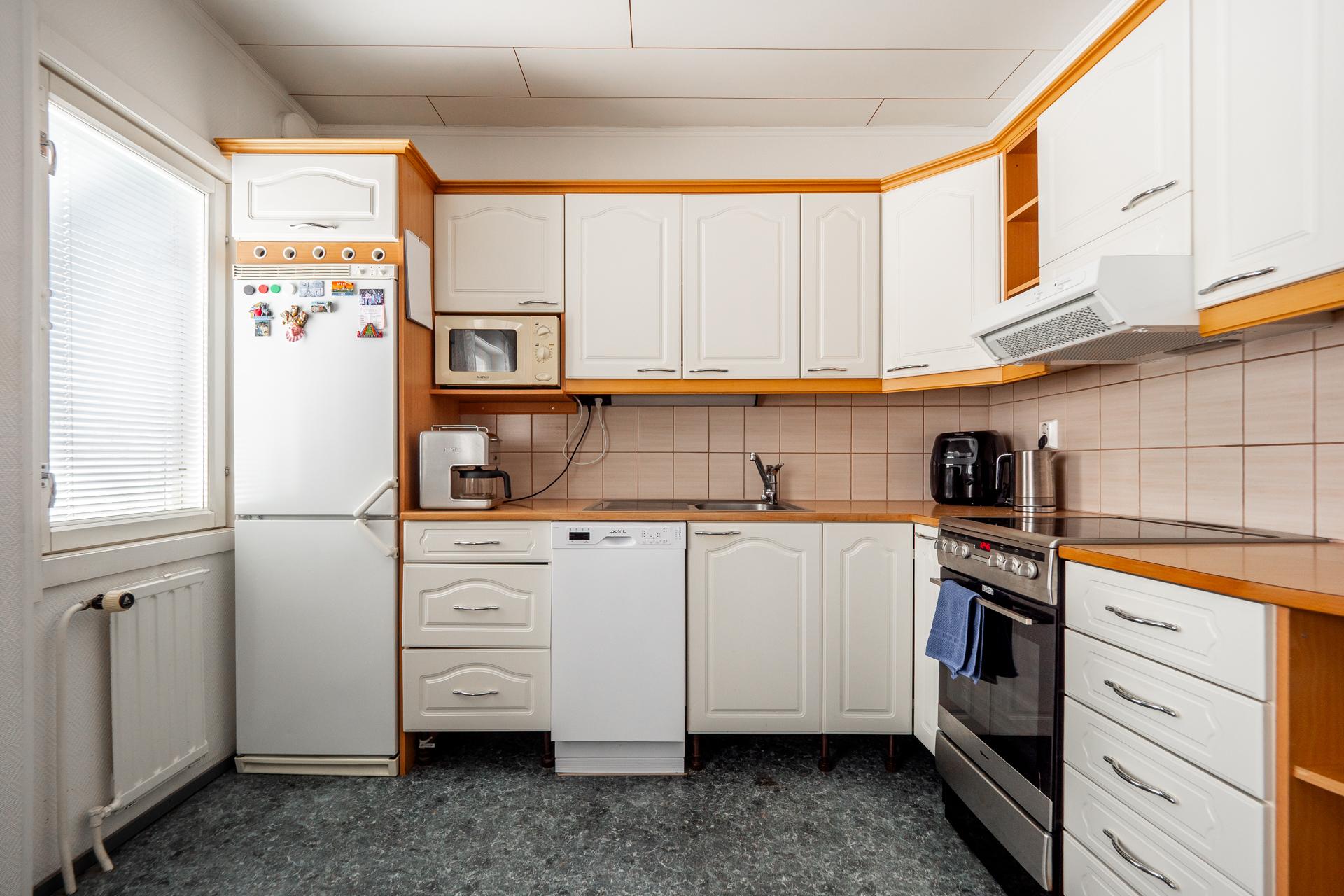 Hiirosentie 52, Karjasilta, Oulu