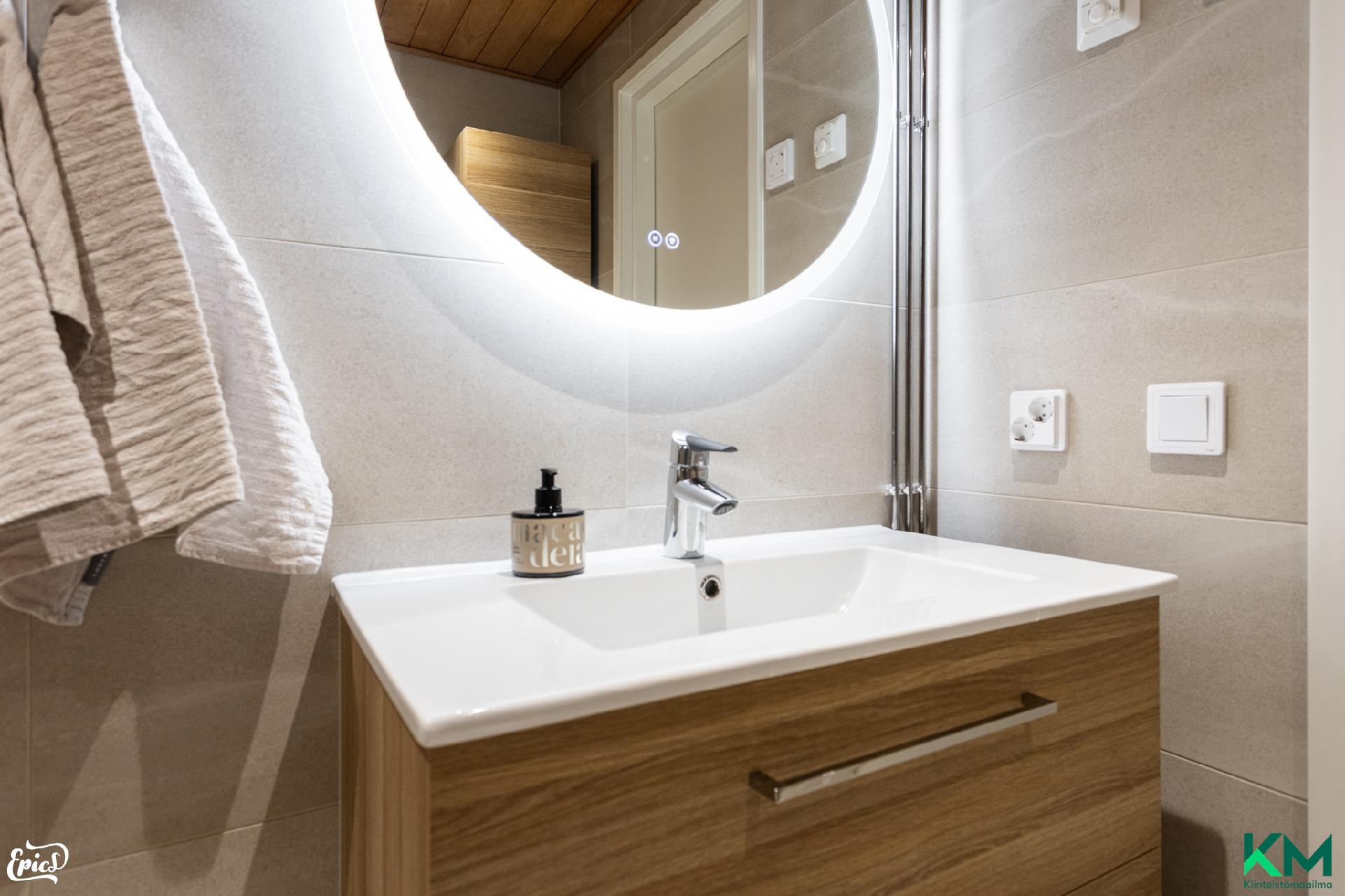 Vesakonkatu 24, Hallila, Tampere