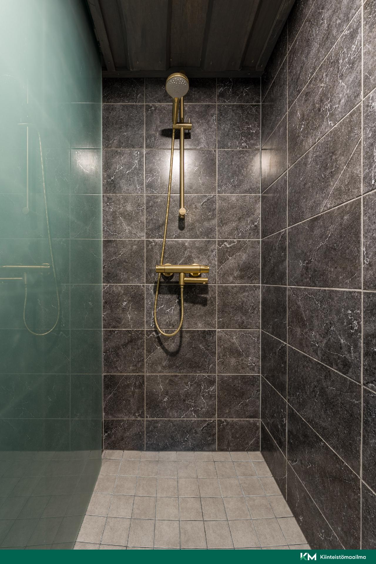 Tintintaival 2, Tahkovuori, Kuopio