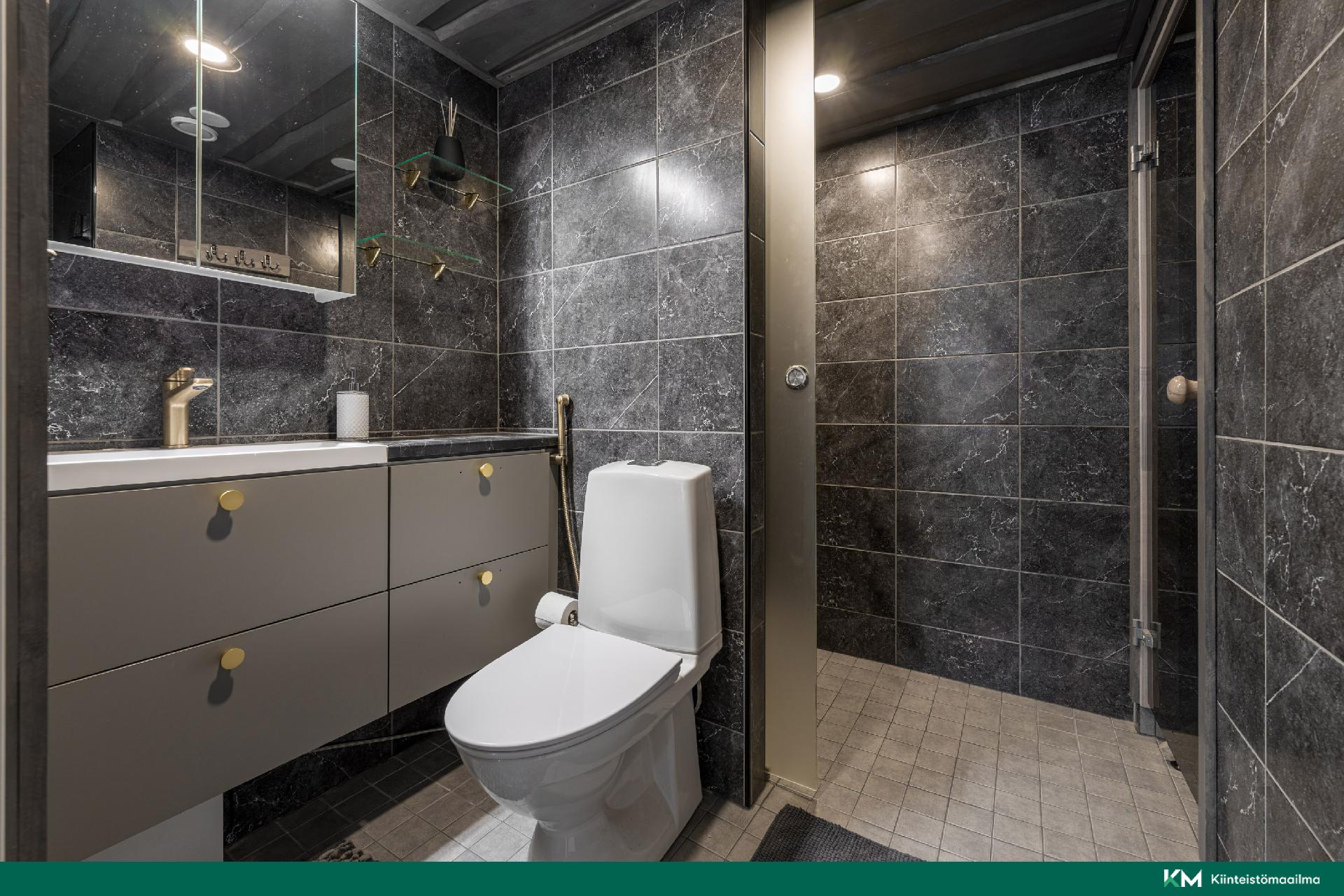 Tintintaival 2, Tahkovuori, Kuopio