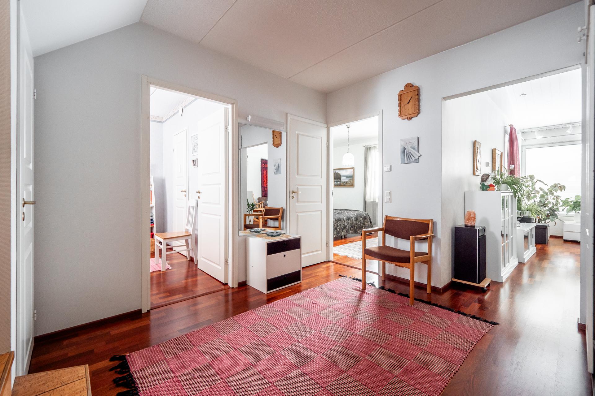 Närhintie 7, Ranta-Kastelli, Oulu