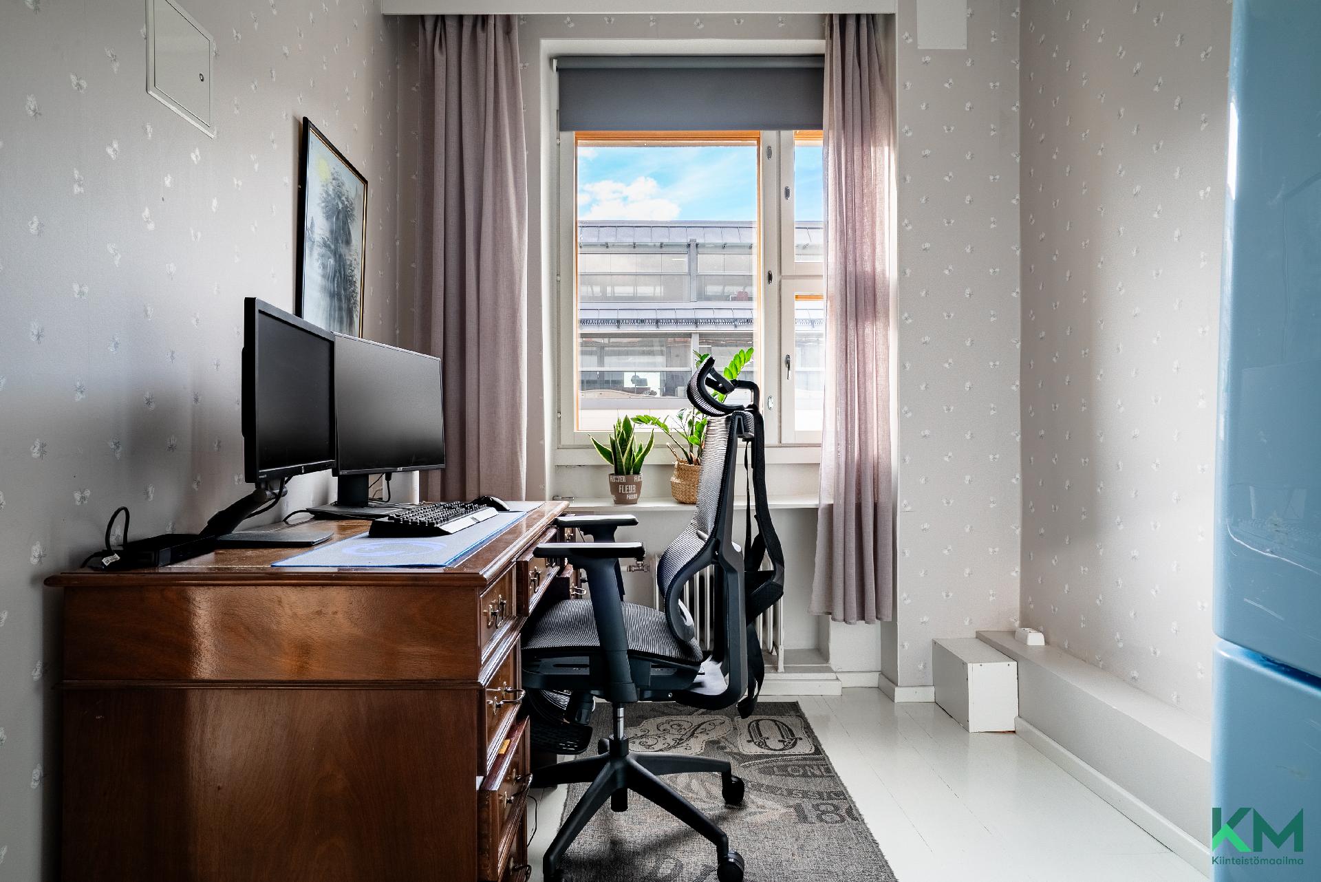 Köydenpunojankatu 13, Kamppi, Helsinki