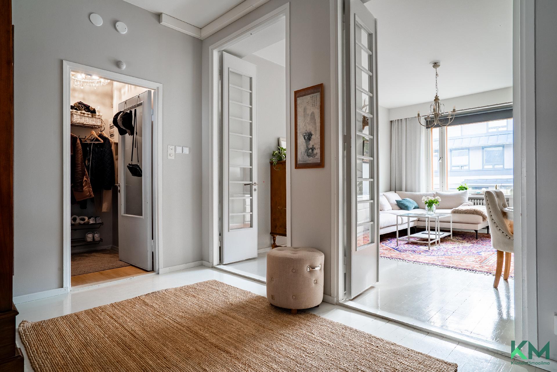 Köydenpunojankatu 13, Kamppi, Helsinki