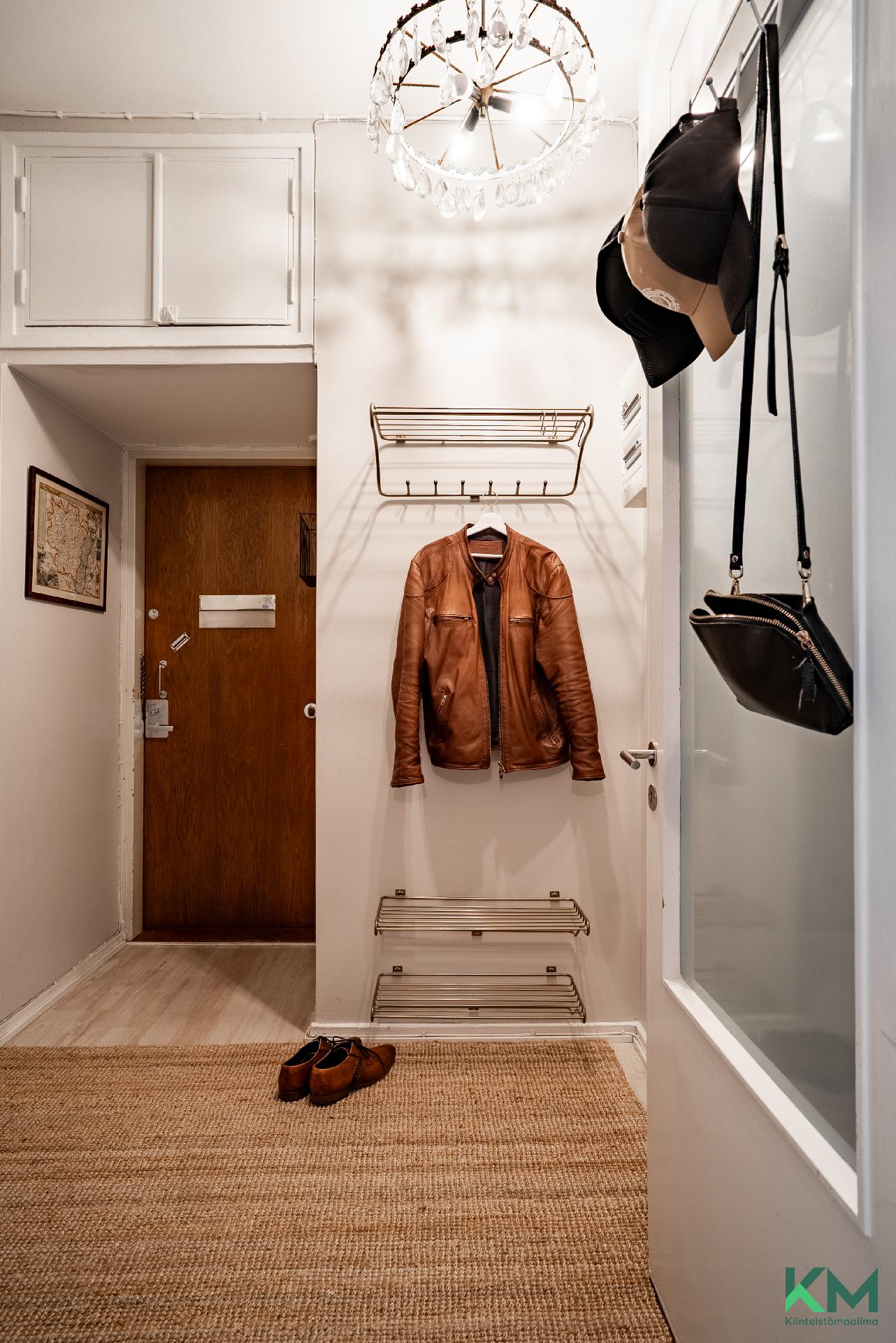 Köydenpunojankatu 13, Kamppi, Helsinki