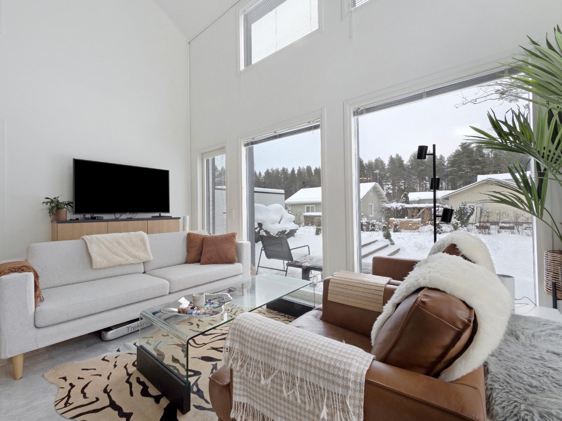 Horsmakatu 6, Kanervala, Joensuu