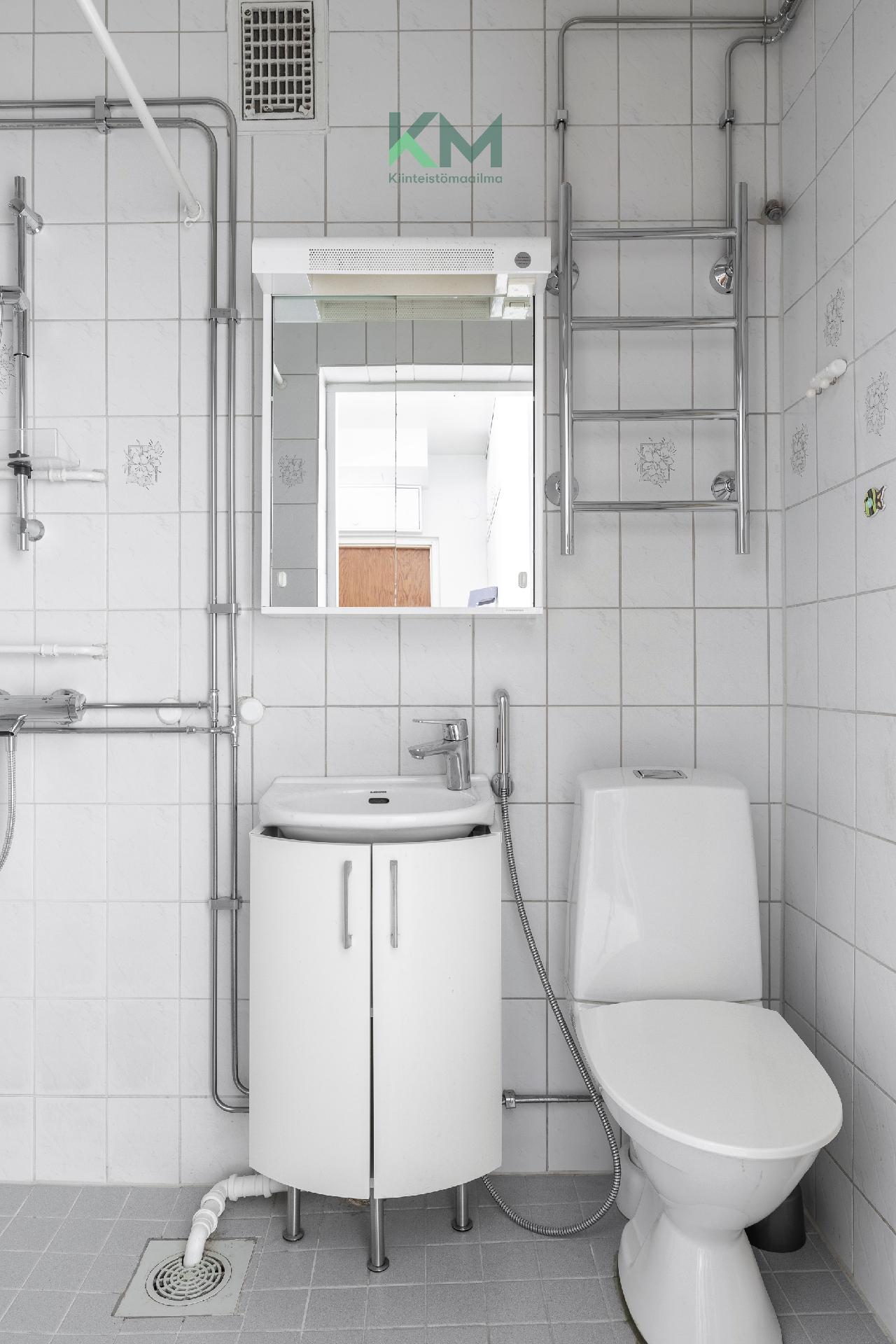 Roihuvuorentie 18, Roihuvuori, Helsinki