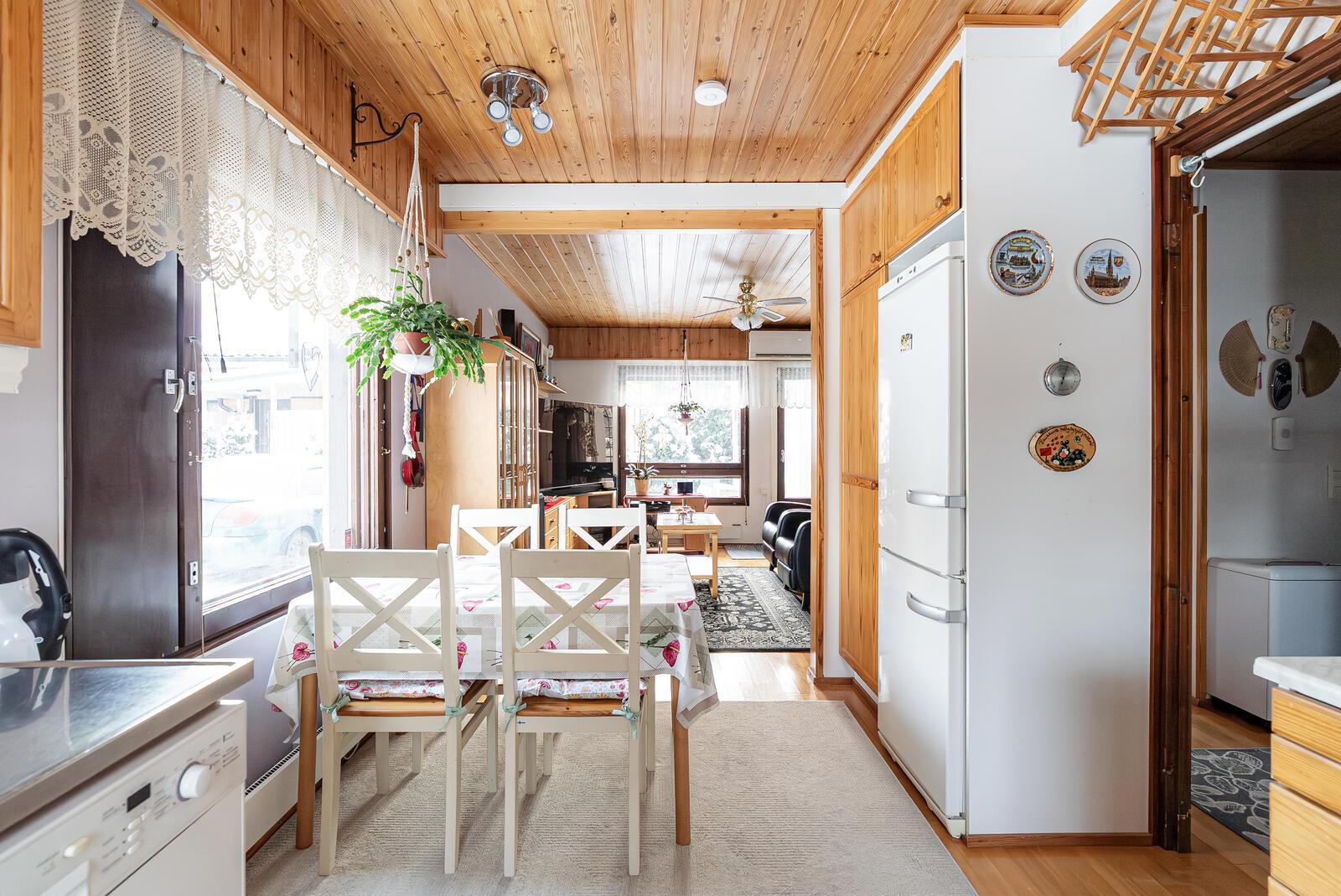 Talvisillankierto 10, Talvisilta, Hyvinkää