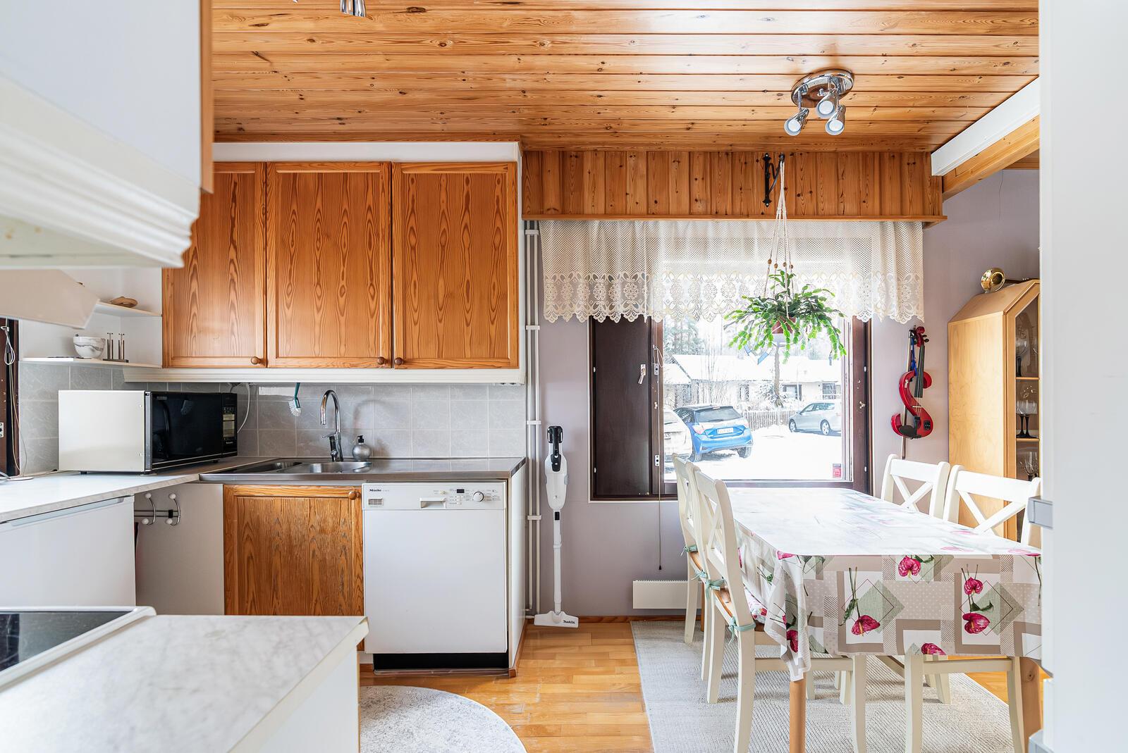 Talvisillankierto 10, Talvisilta, Hyvinkää