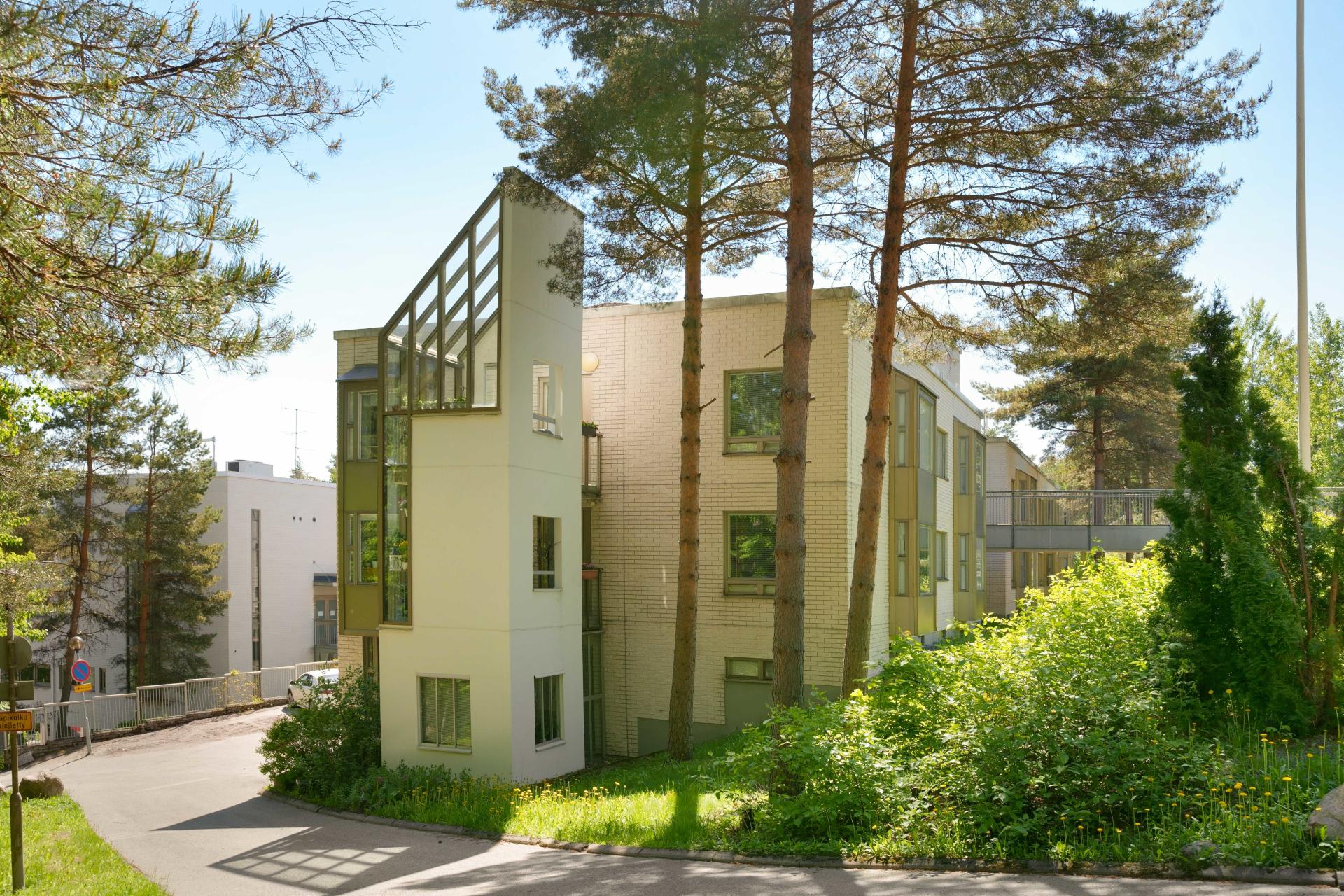 Pohjoinen Suotie 5, Kauniainen