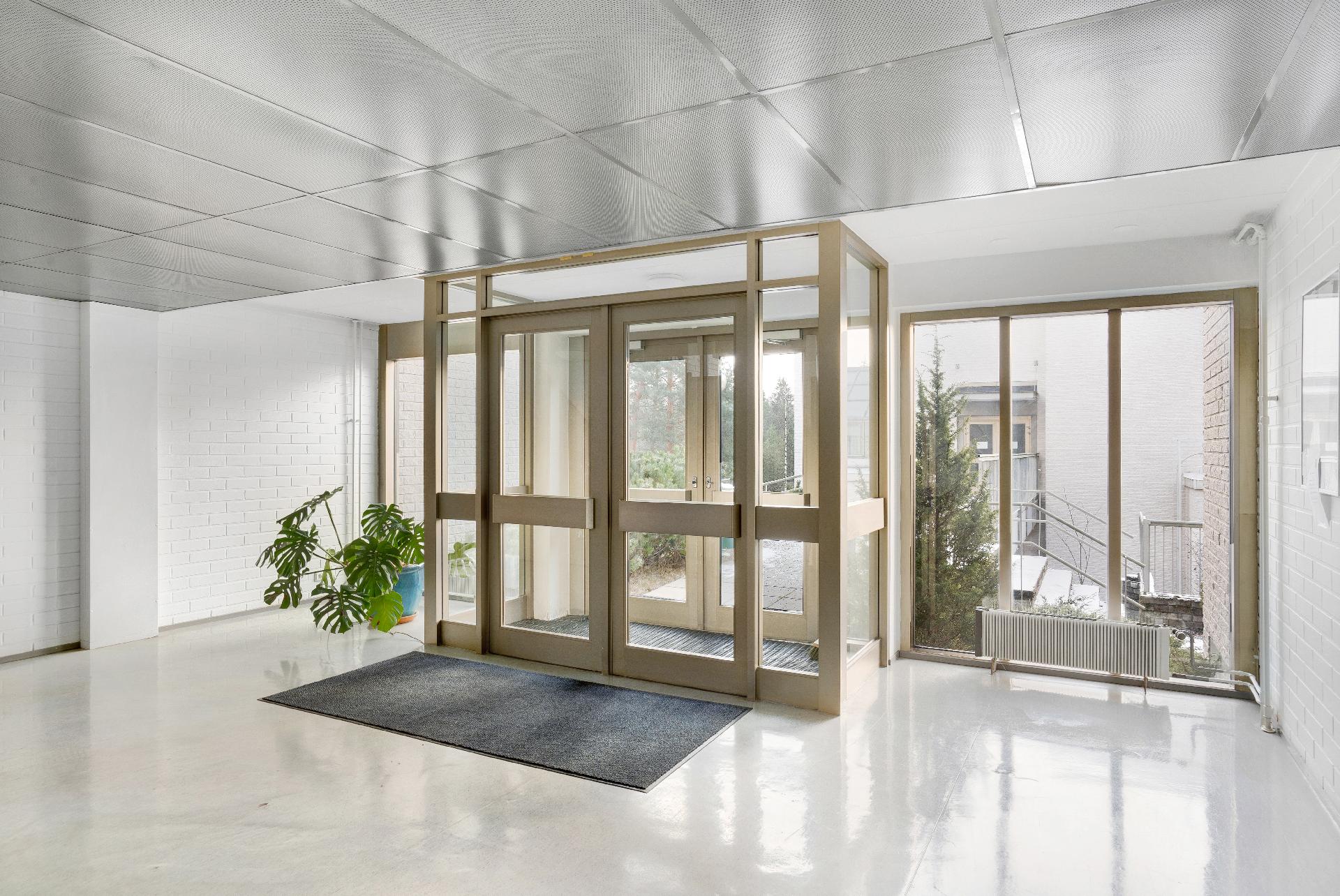 Pohjoinen Suotie 5, Kauniainen