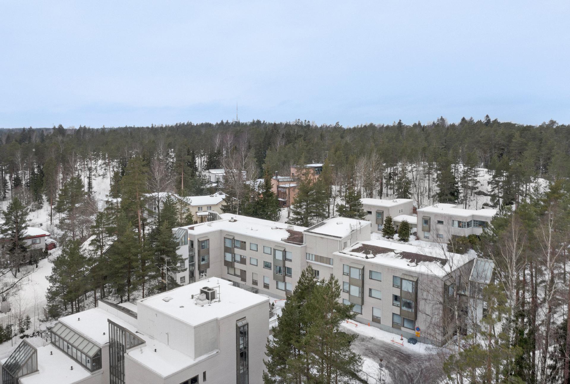 Pohjoinen Suotie 5, Kauniainen