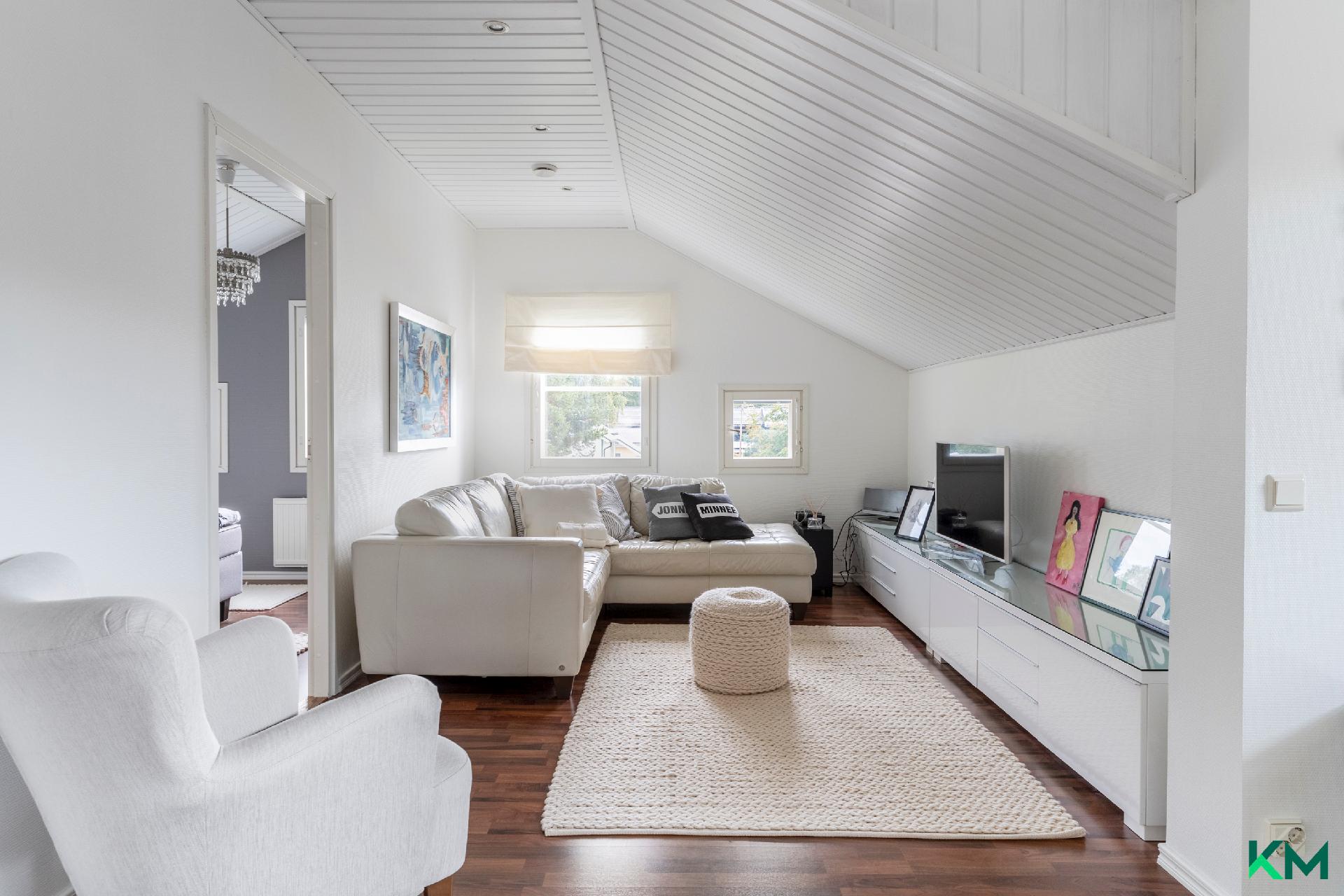 Vihertie 17 B, Martinlaakso, Vantaa