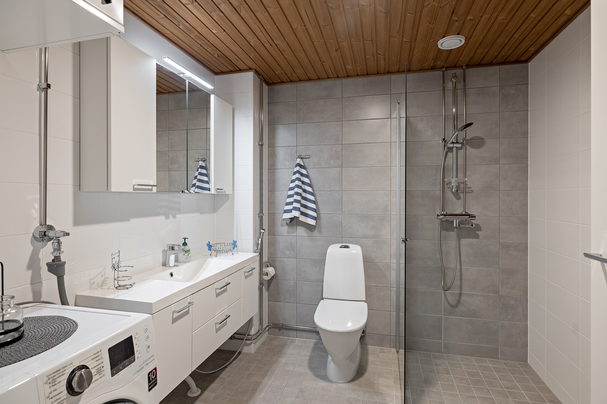 Kempeleenkuja 6, Limingantulli, Oulu