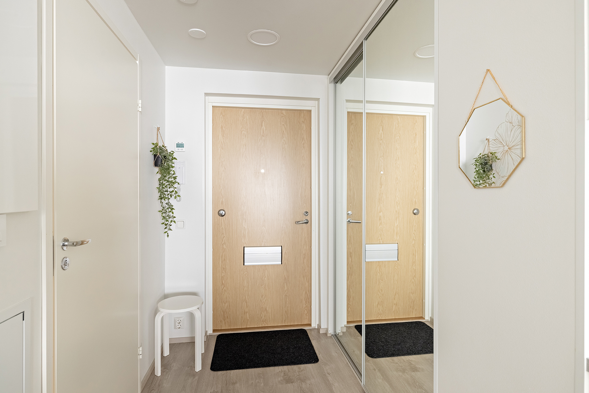 Kempeleenkuja 6, Limingantulli, Oulu