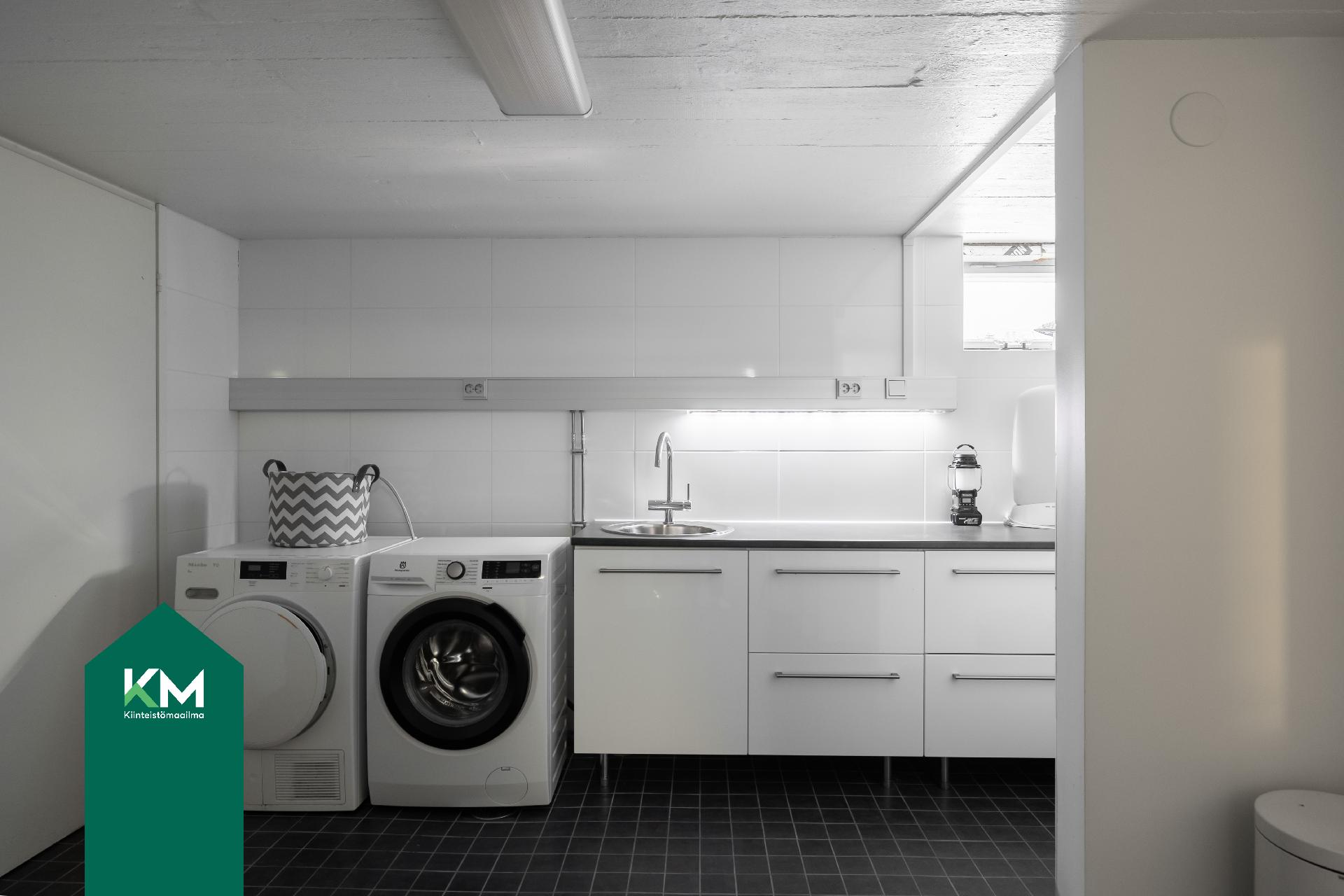 Kimmonkatu 6, Hovila, Kotka