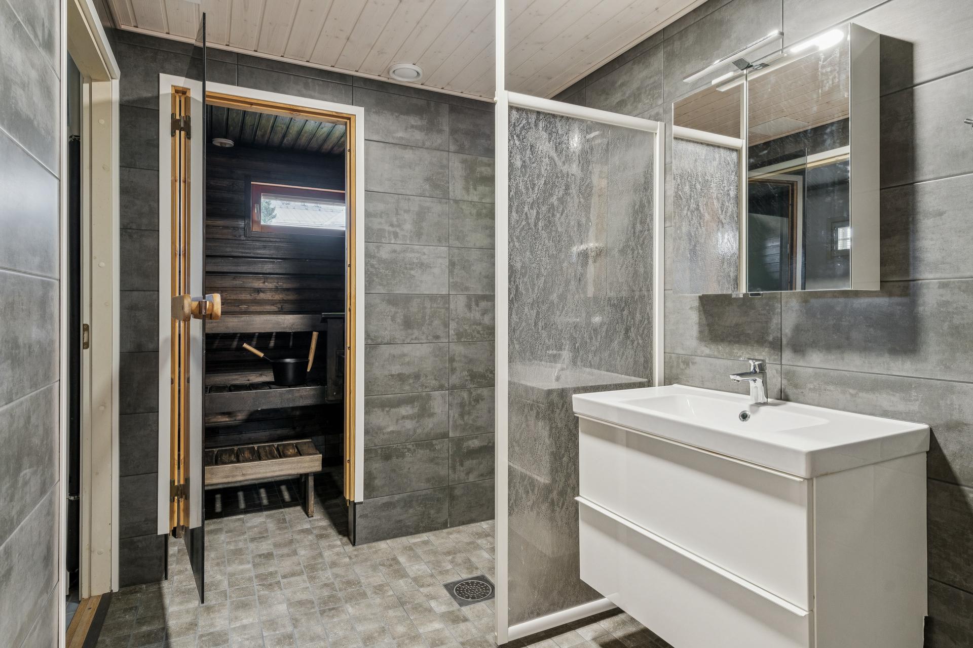 Kappalaisenkuja 1, Lippajärvi, Espoo