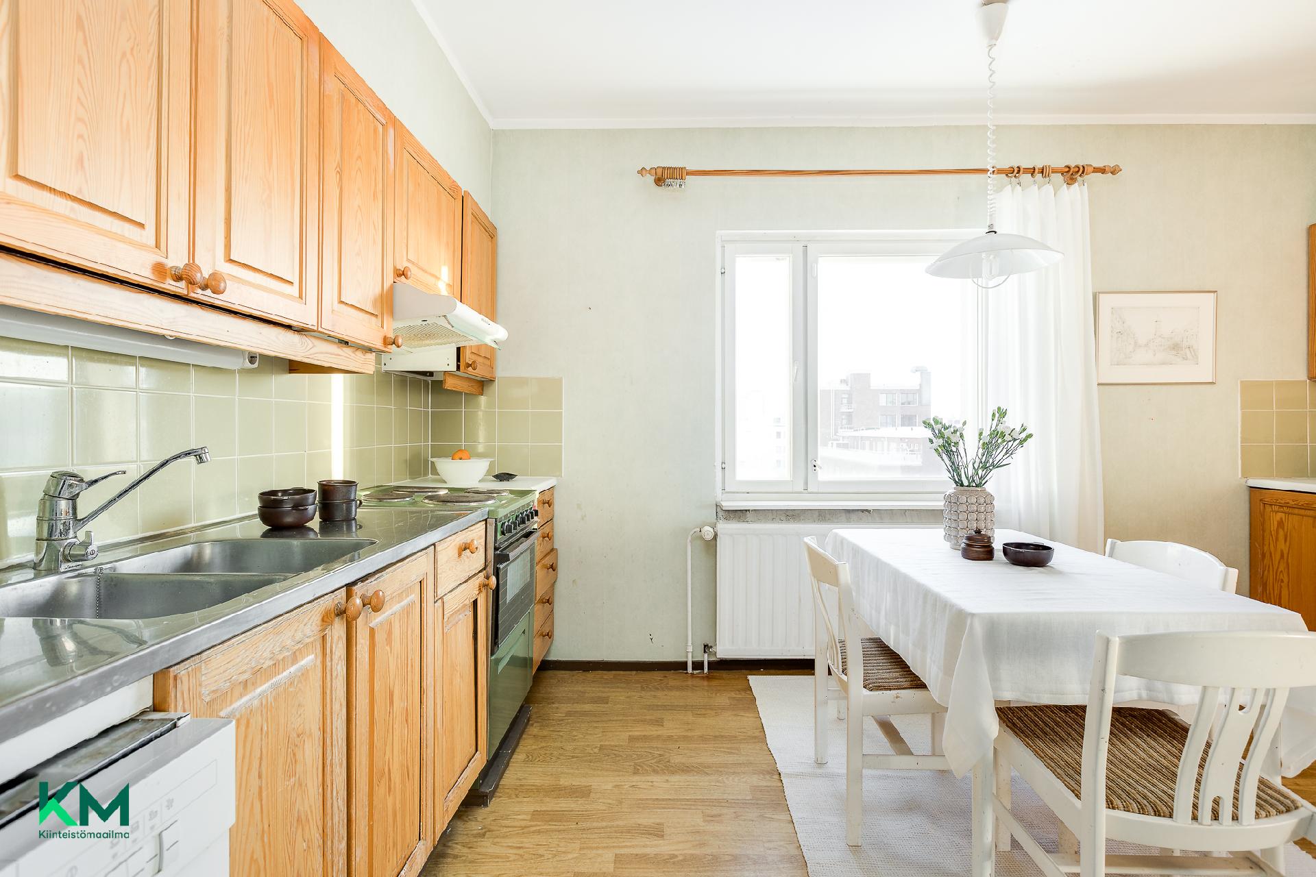 Albertinkatu 11, Keskusta, Oulu