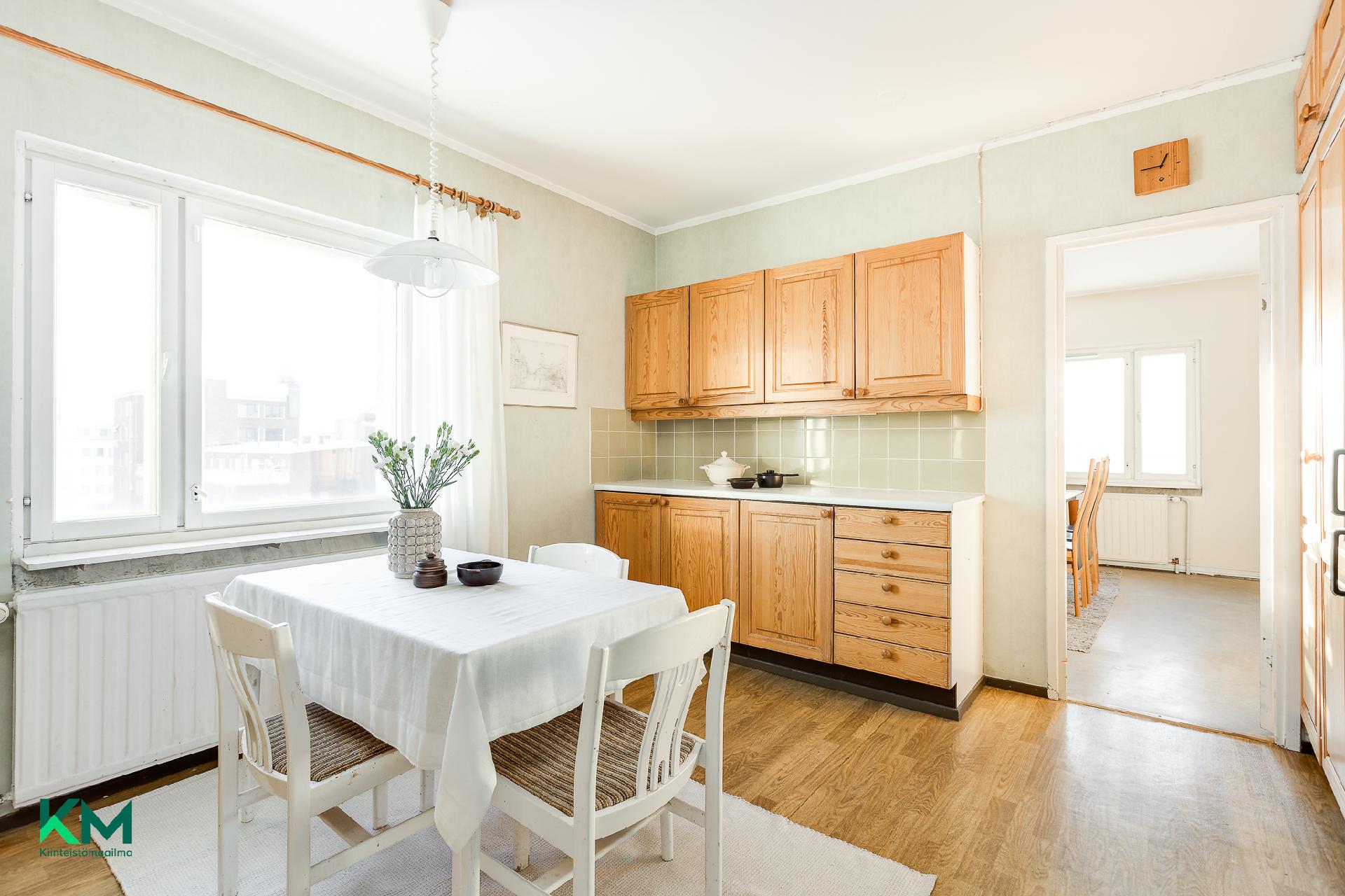 Albertinkatu 11, Keskusta, Oulu