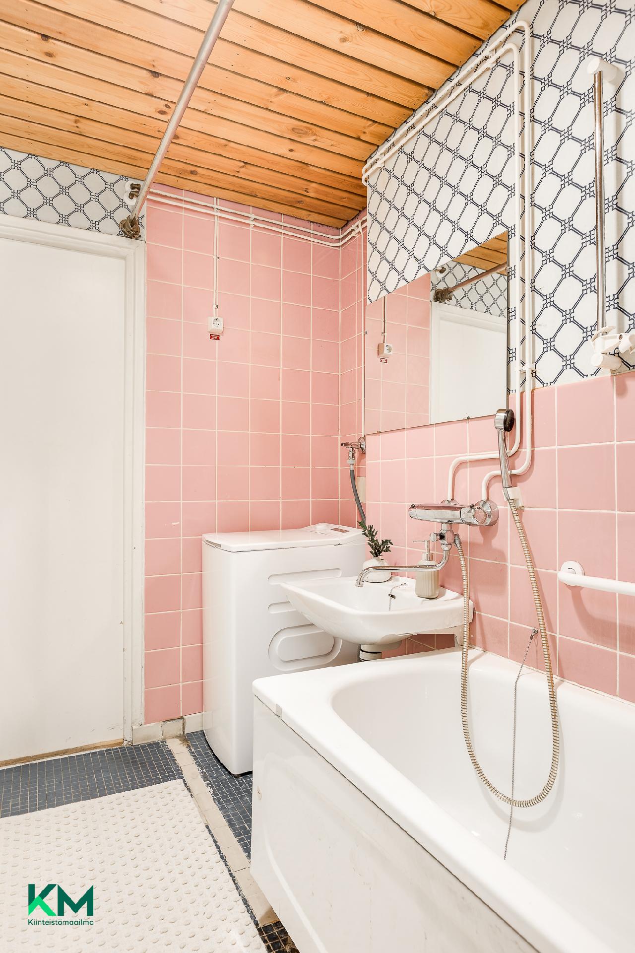 Albertinkatu 11, Keskusta, Oulu