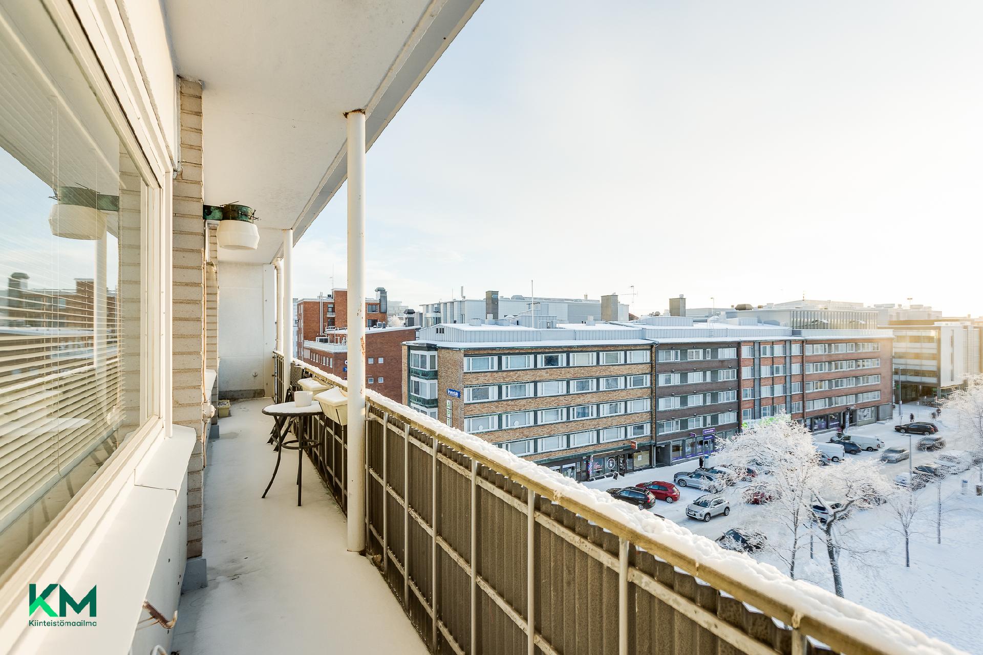 Albertinkatu 11, Keskusta, Oulu