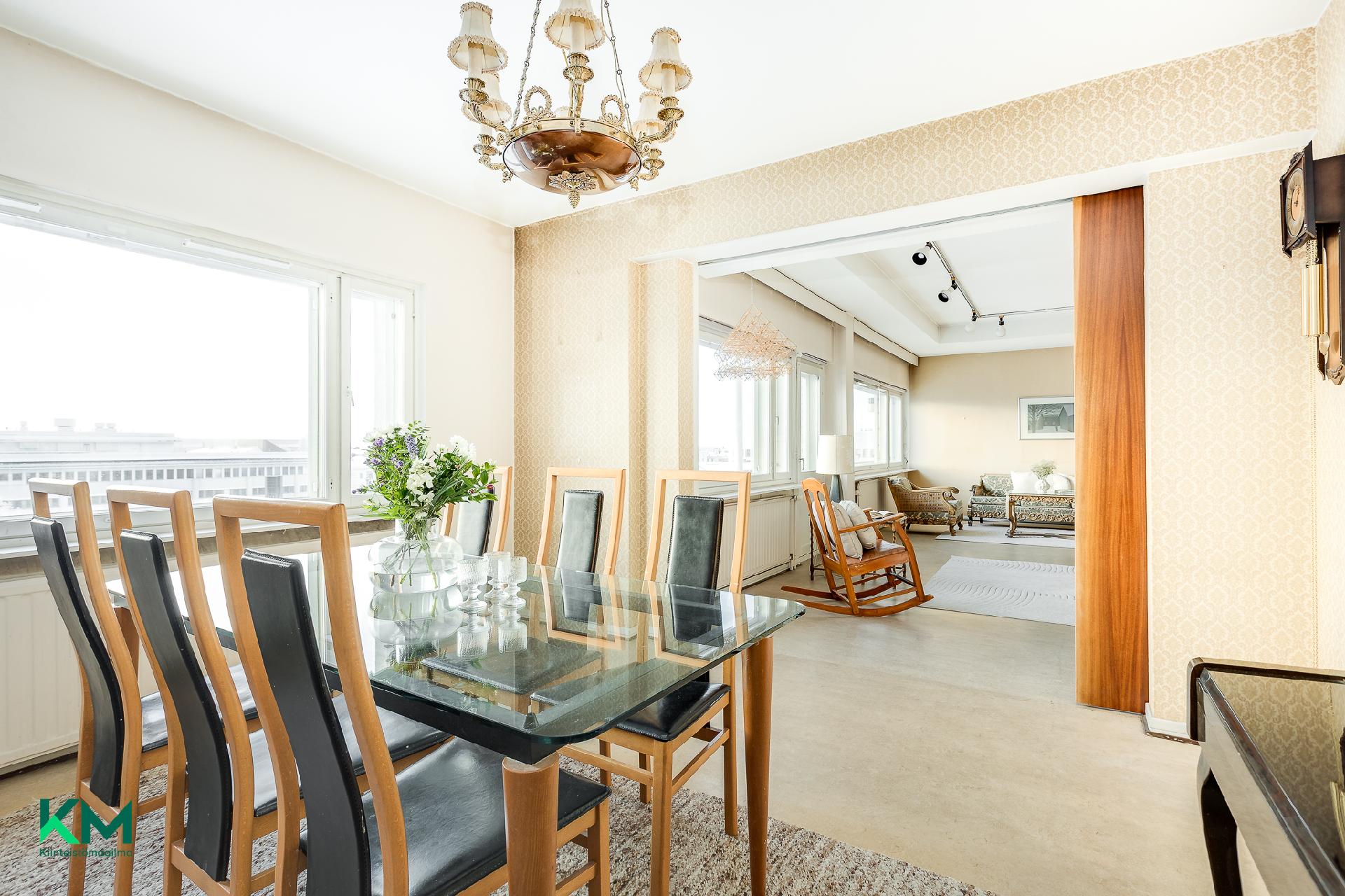 Albertinkatu 11, Keskusta, Oulu