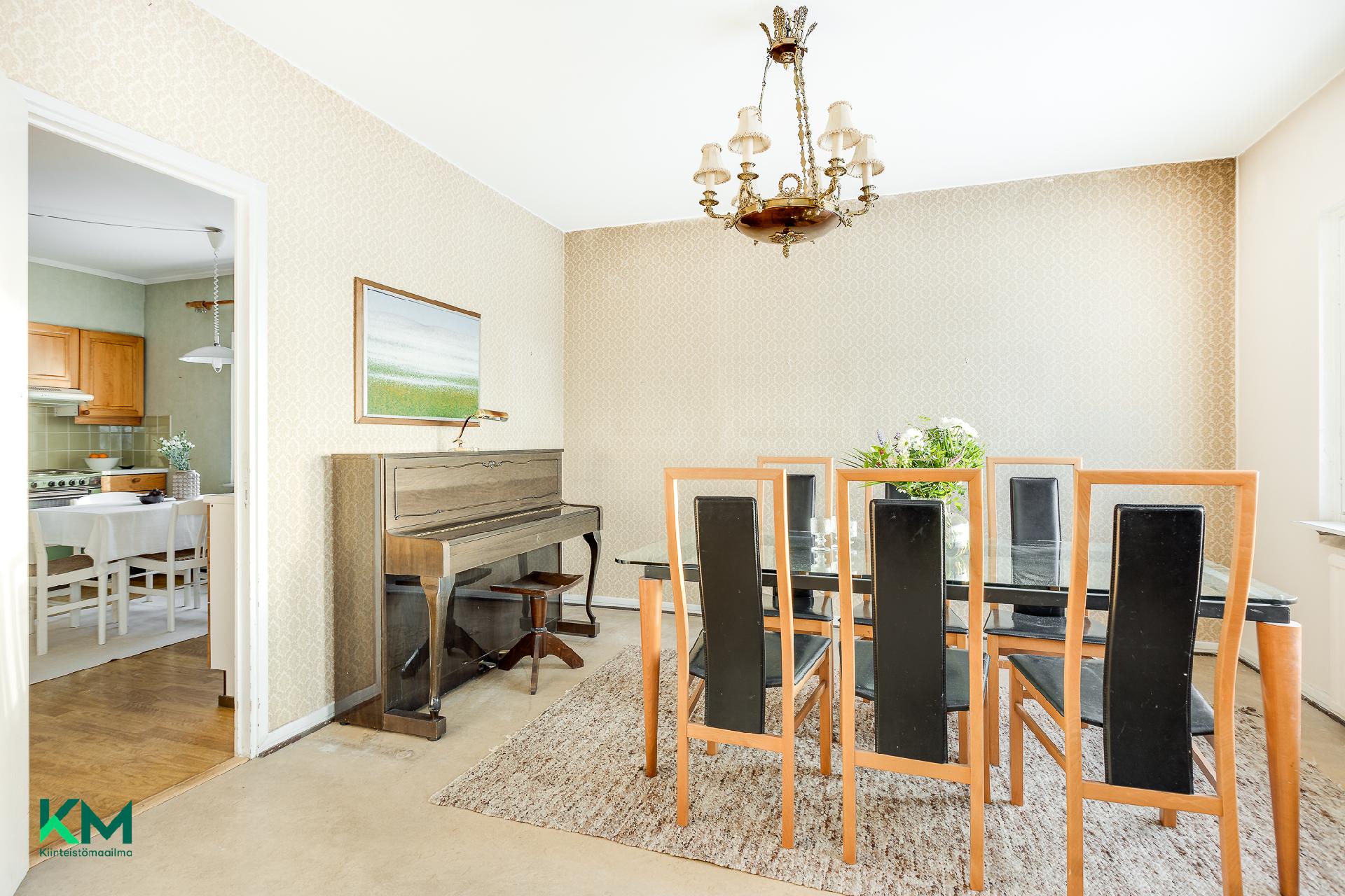 Albertinkatu 11, Keskusta, Oulu